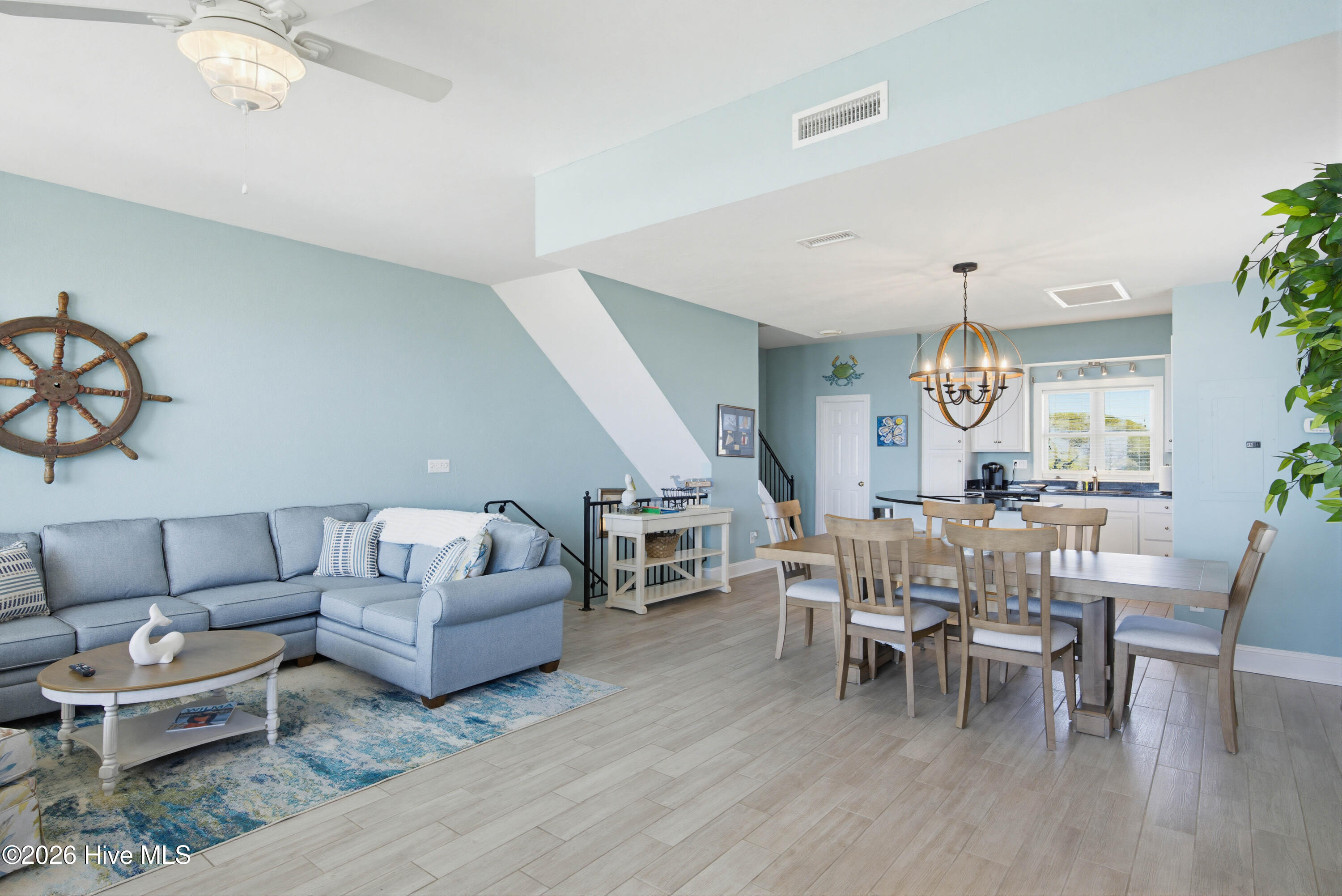 3976 Island Drive