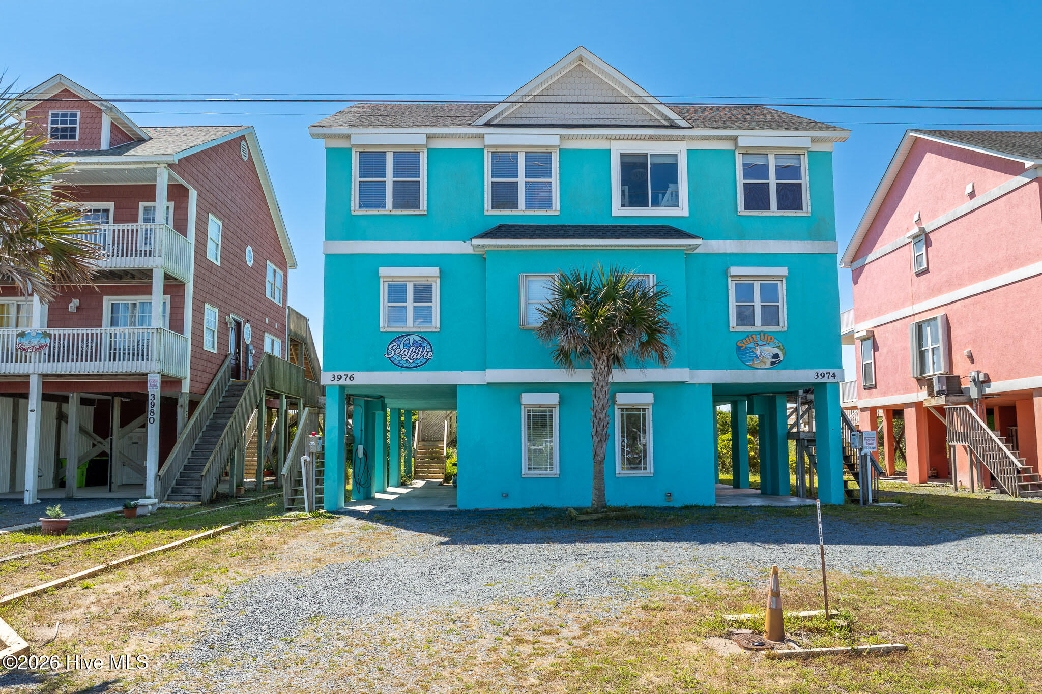 3976 Island Drive