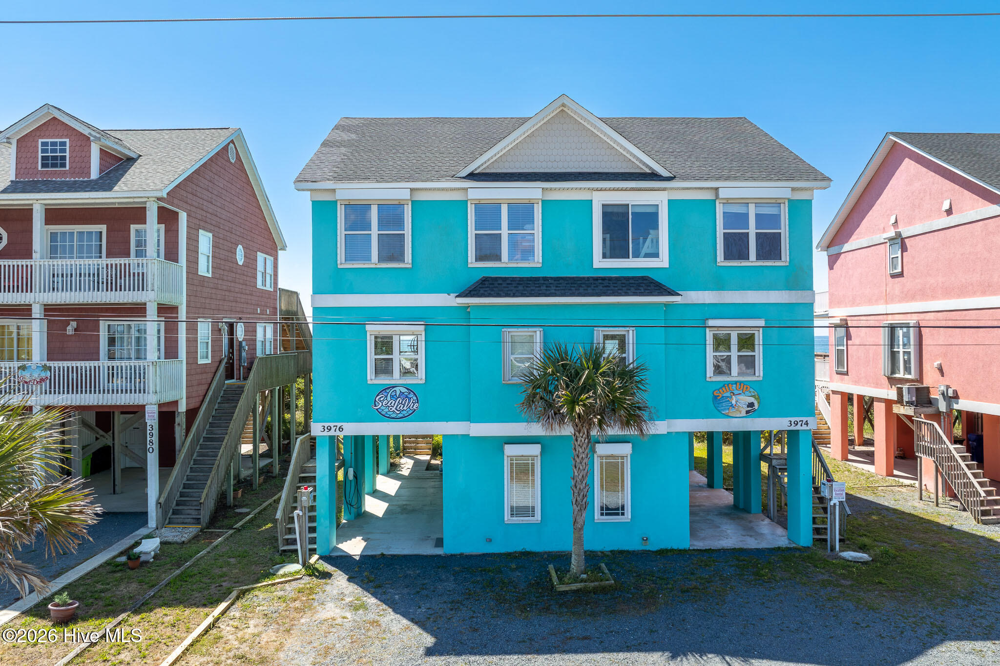 3976 Island Drive