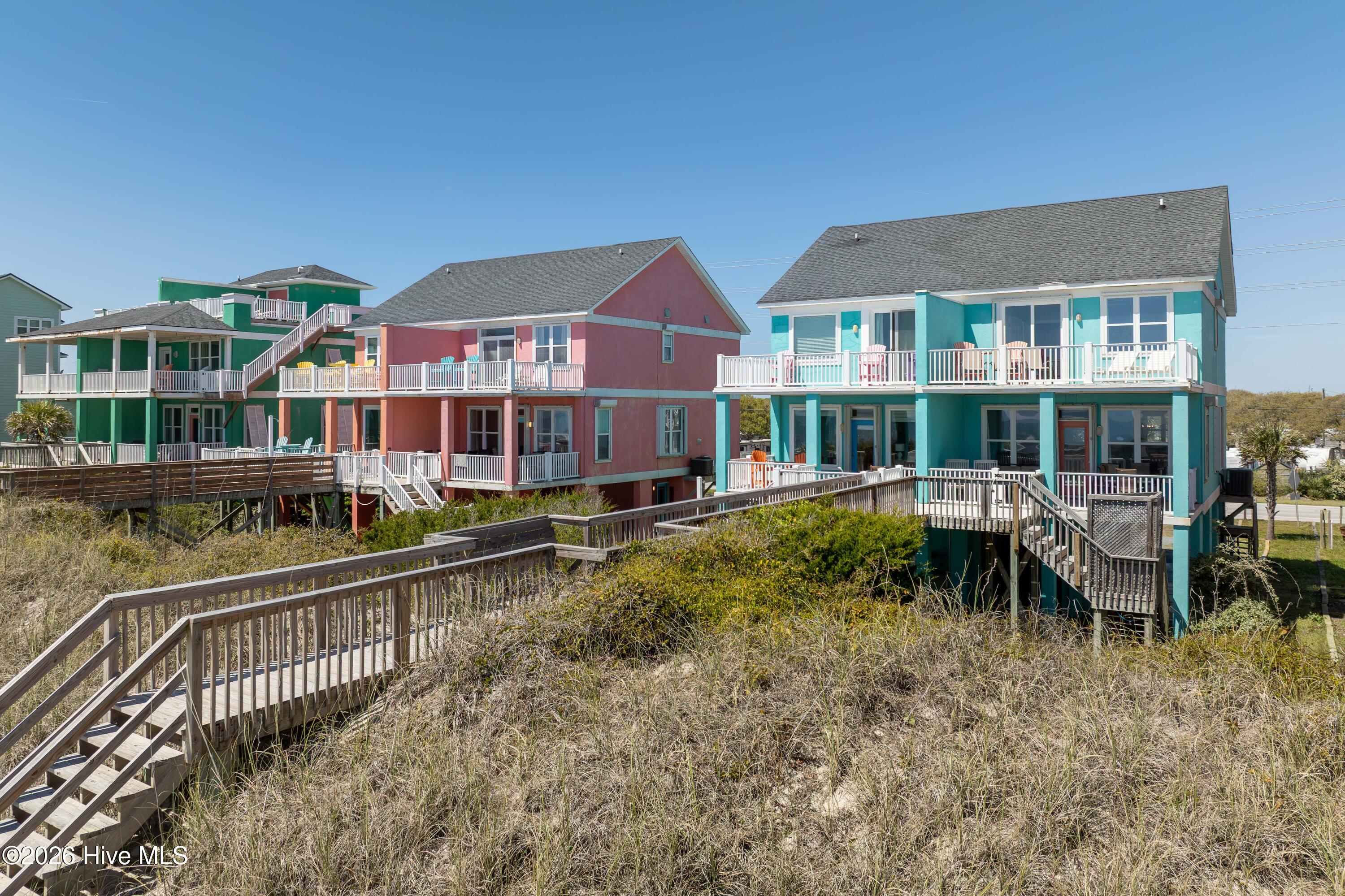 3976 Island Drive