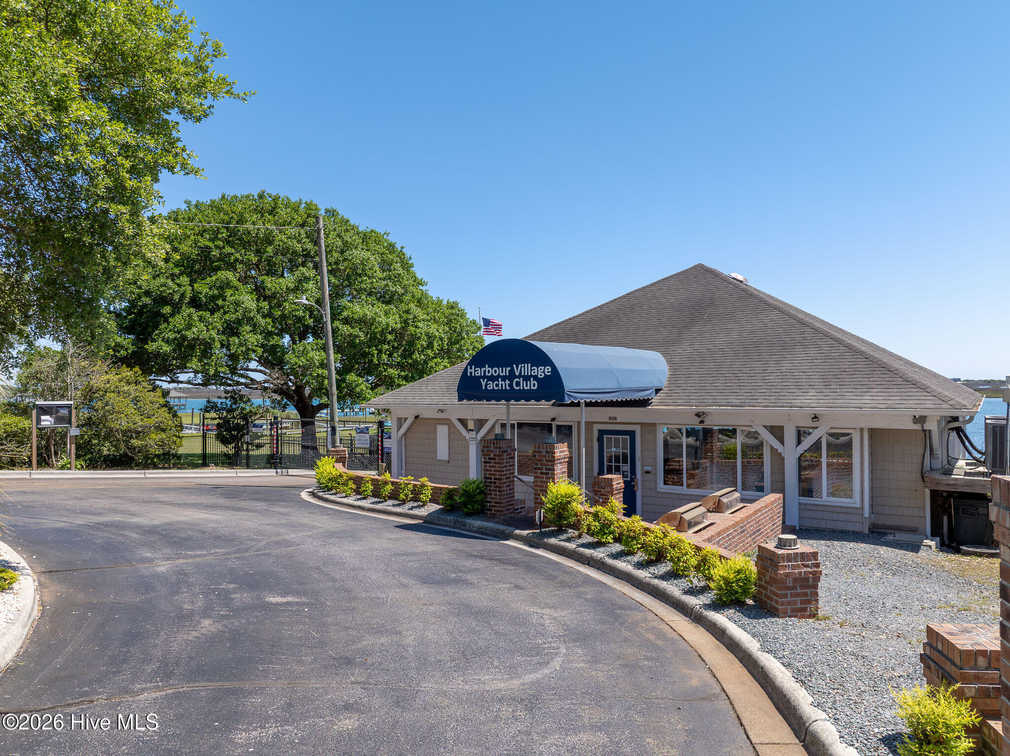 1984 Kings Landing Road