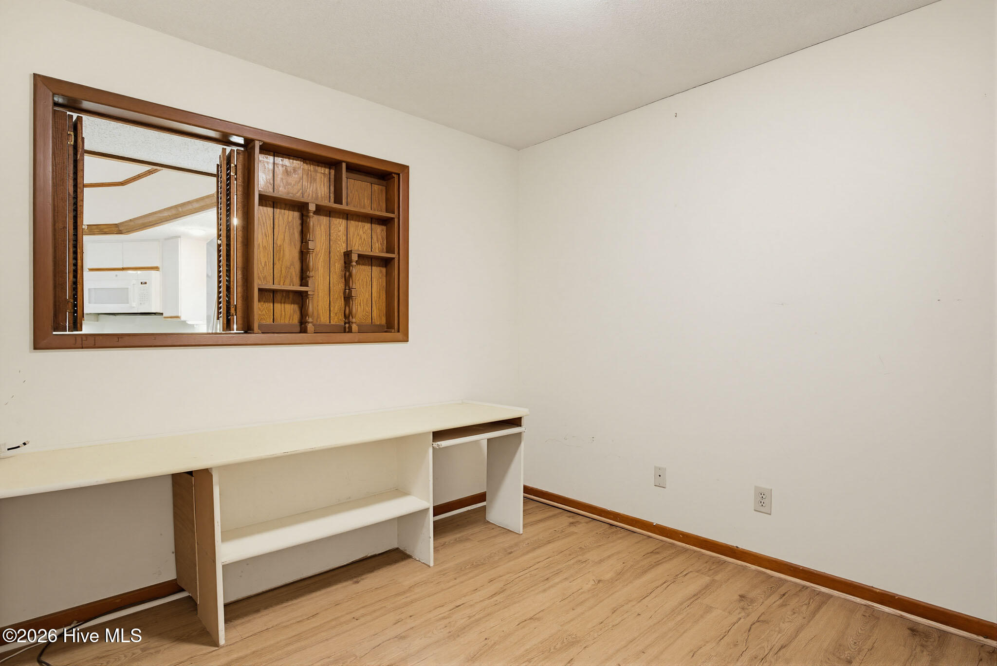 1984 Kings Landing Road