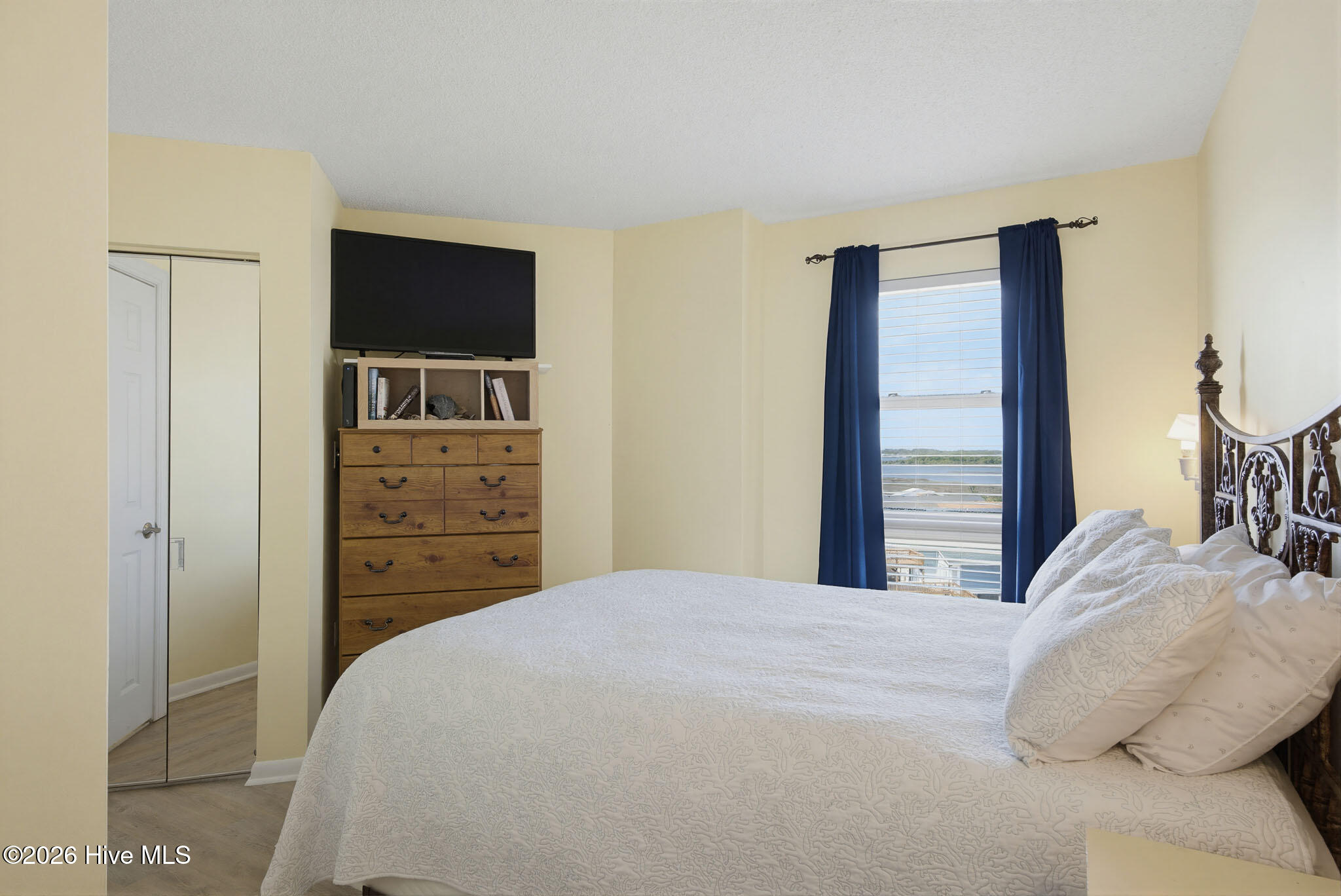 2000 New River Inlet Road Unit 2514