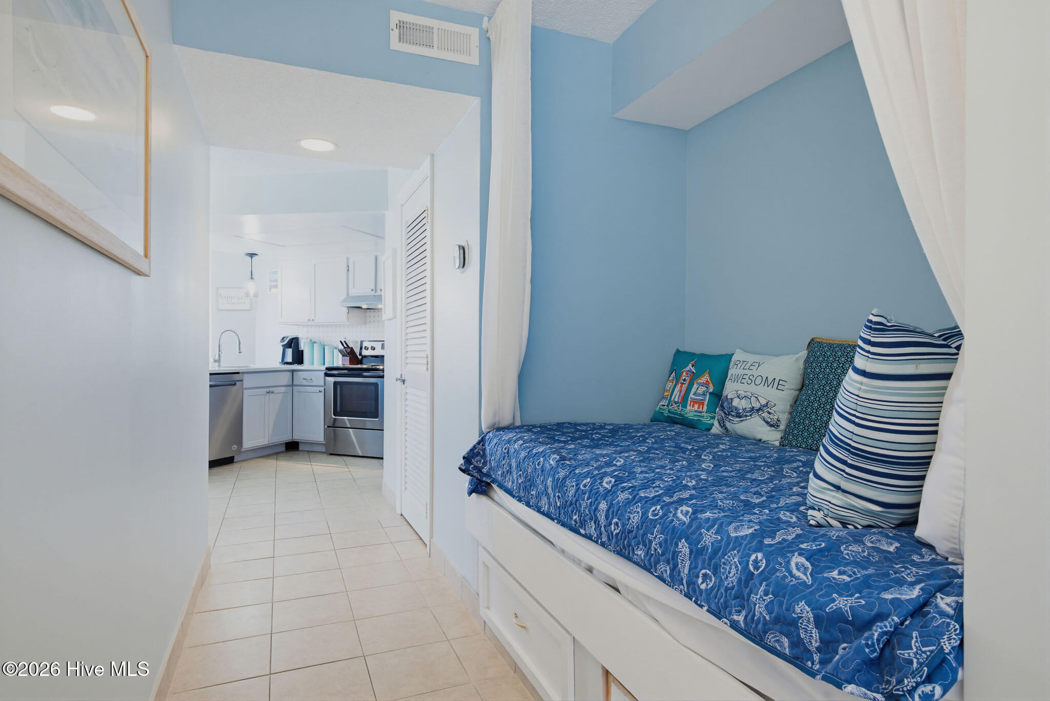 2000 New River Inlet Road Unit 2514