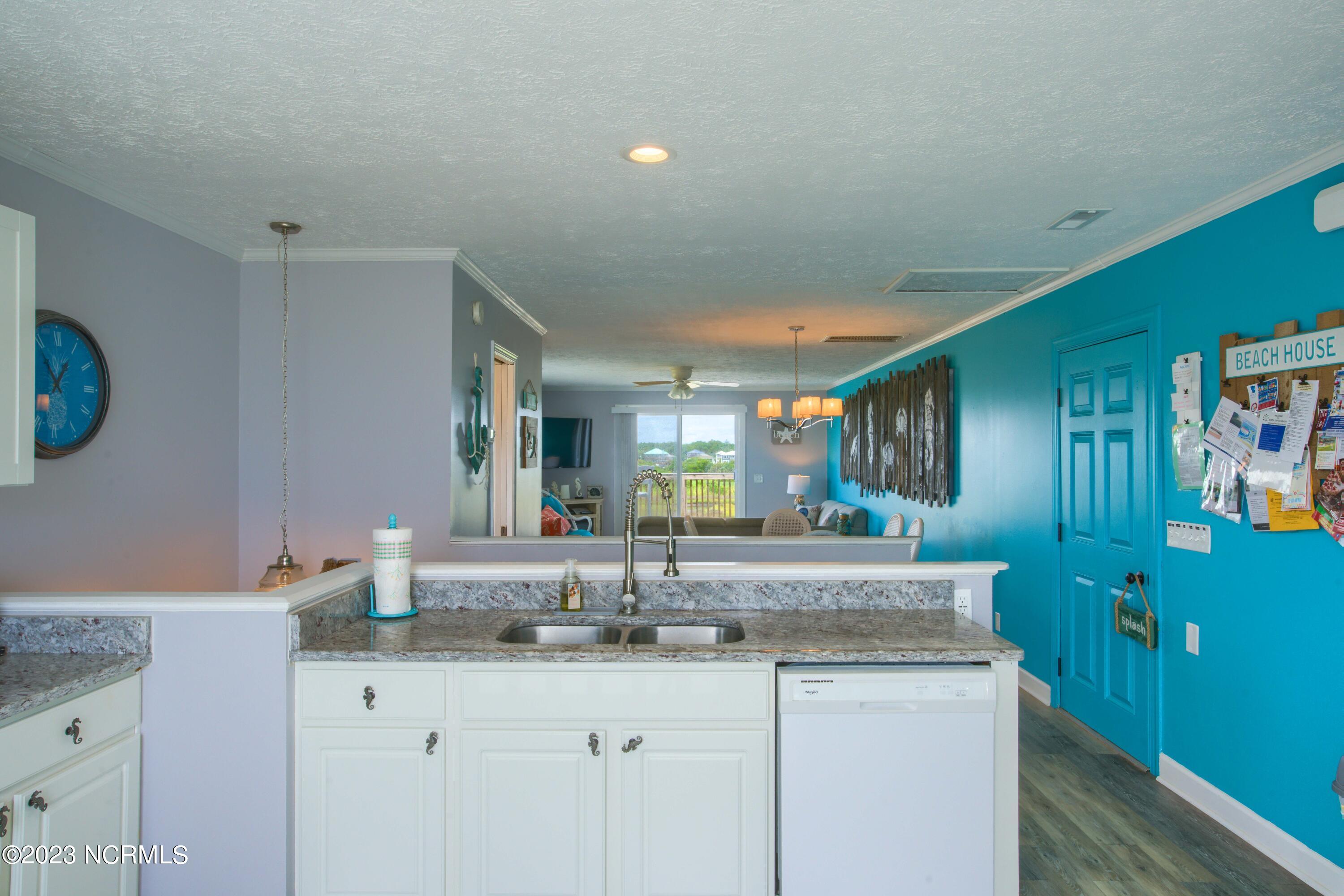 1337 New River Inlet Road