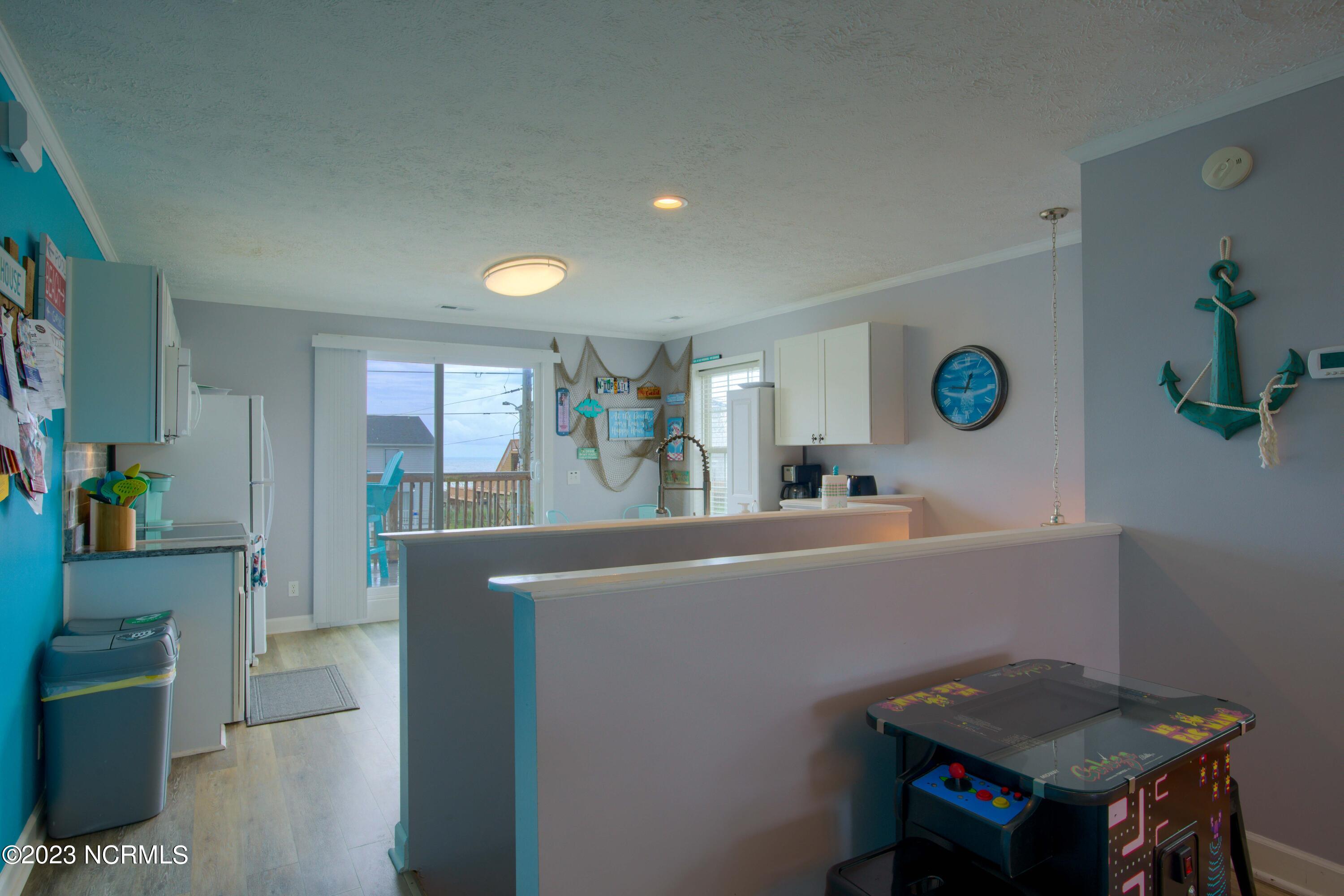 1337 New River Inlet Road