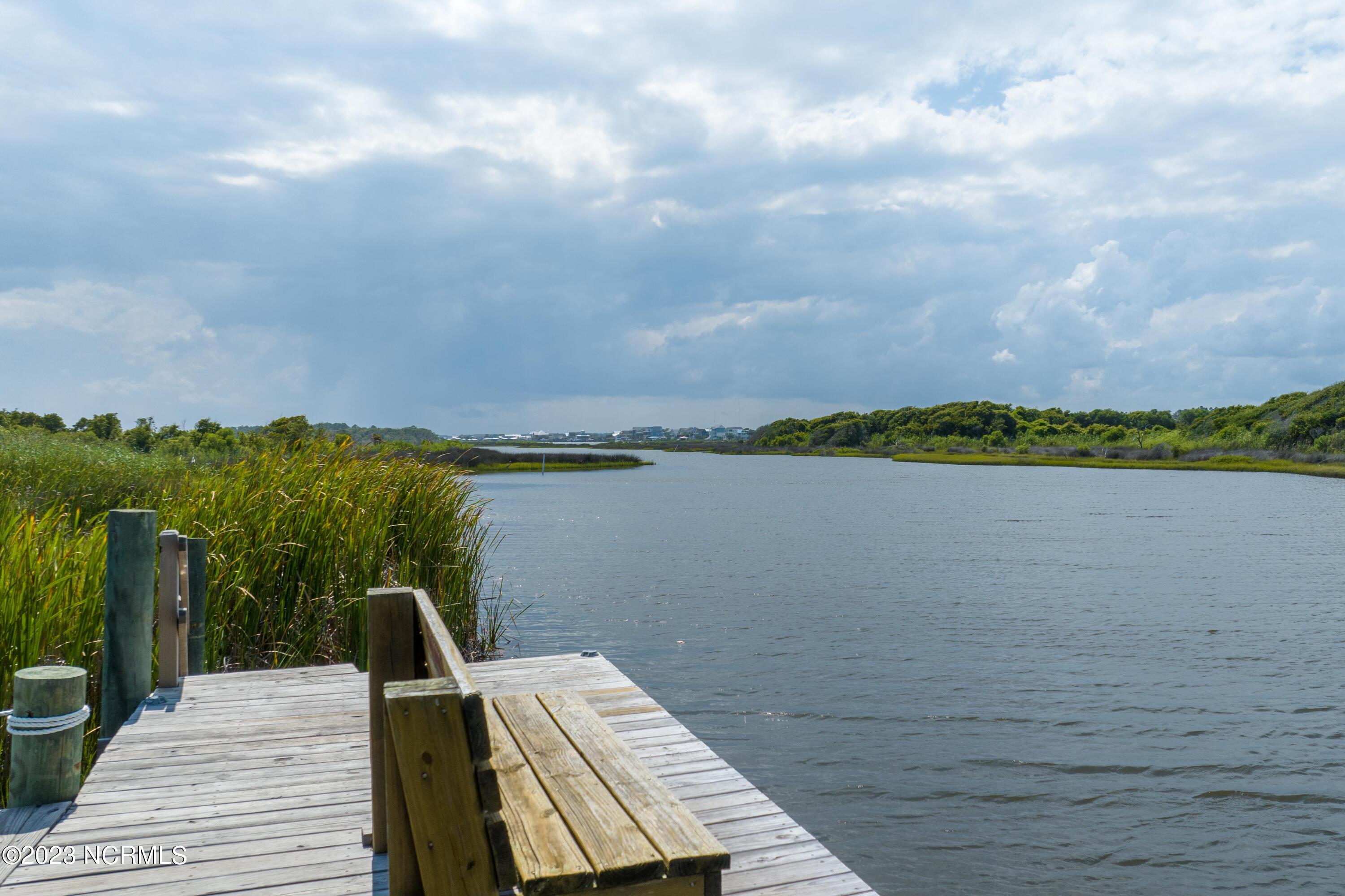 1337 New River Inlet Road