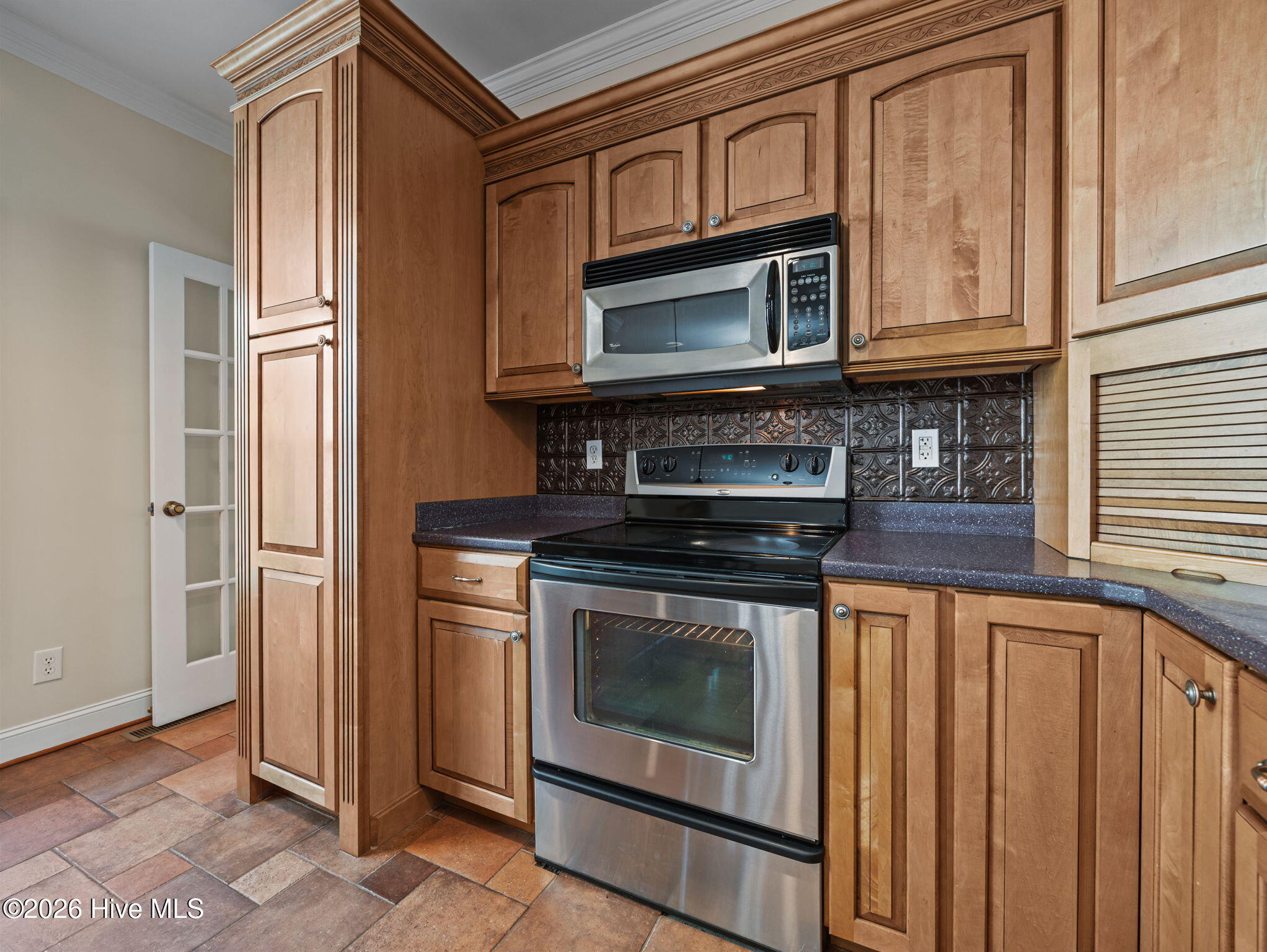 332 Batchelor Bay Road