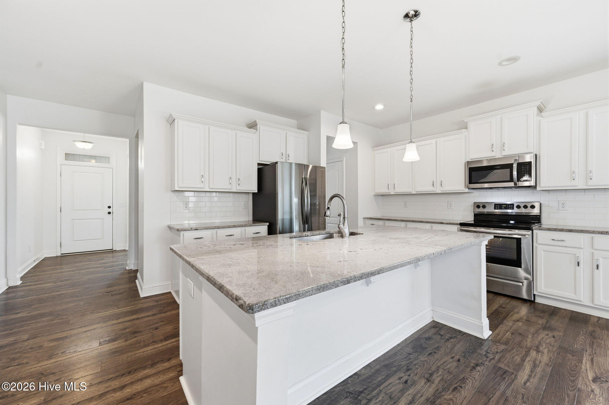 903 Courthouse Crossing
