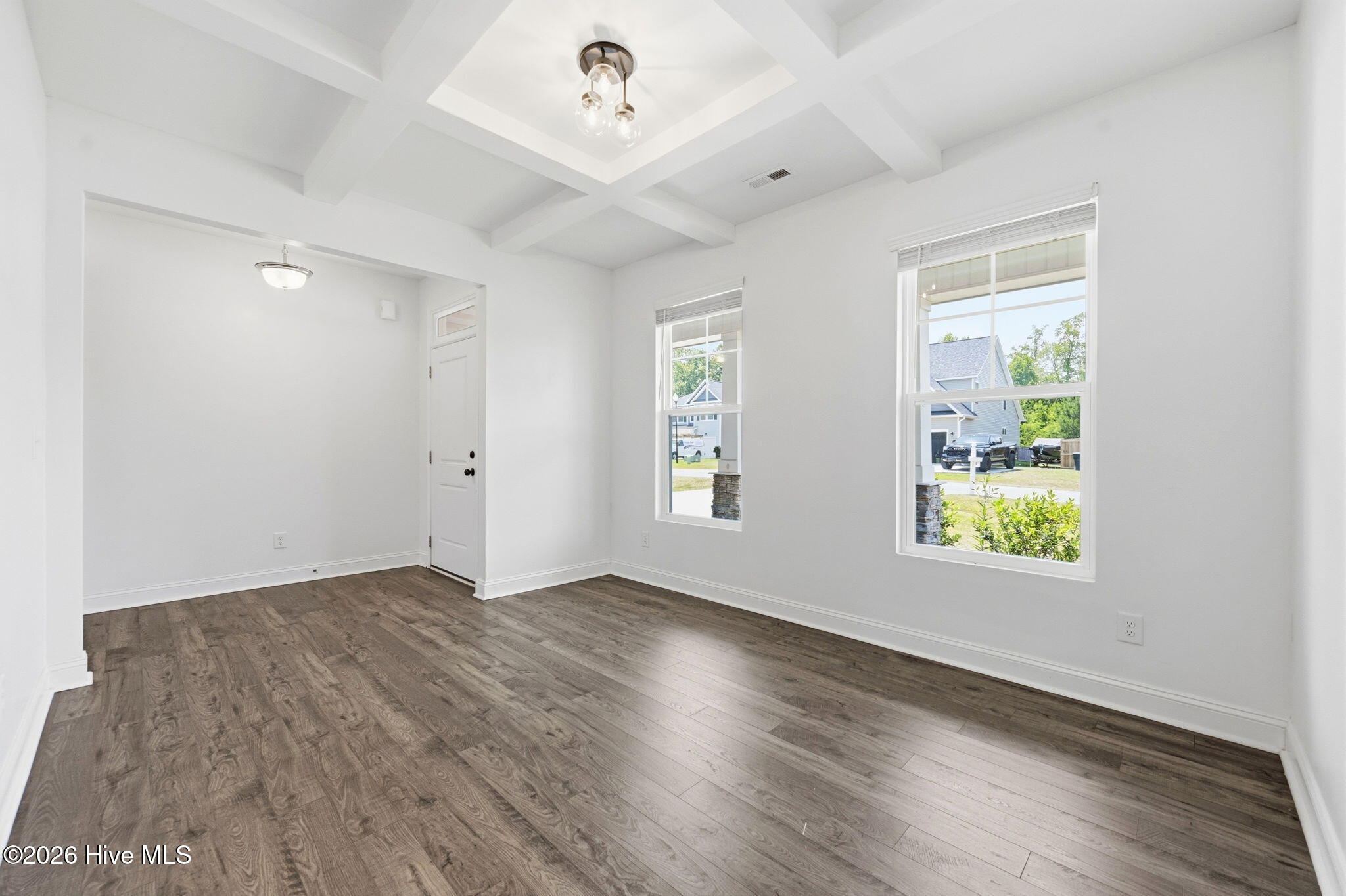 903 Courthouse Crossing
