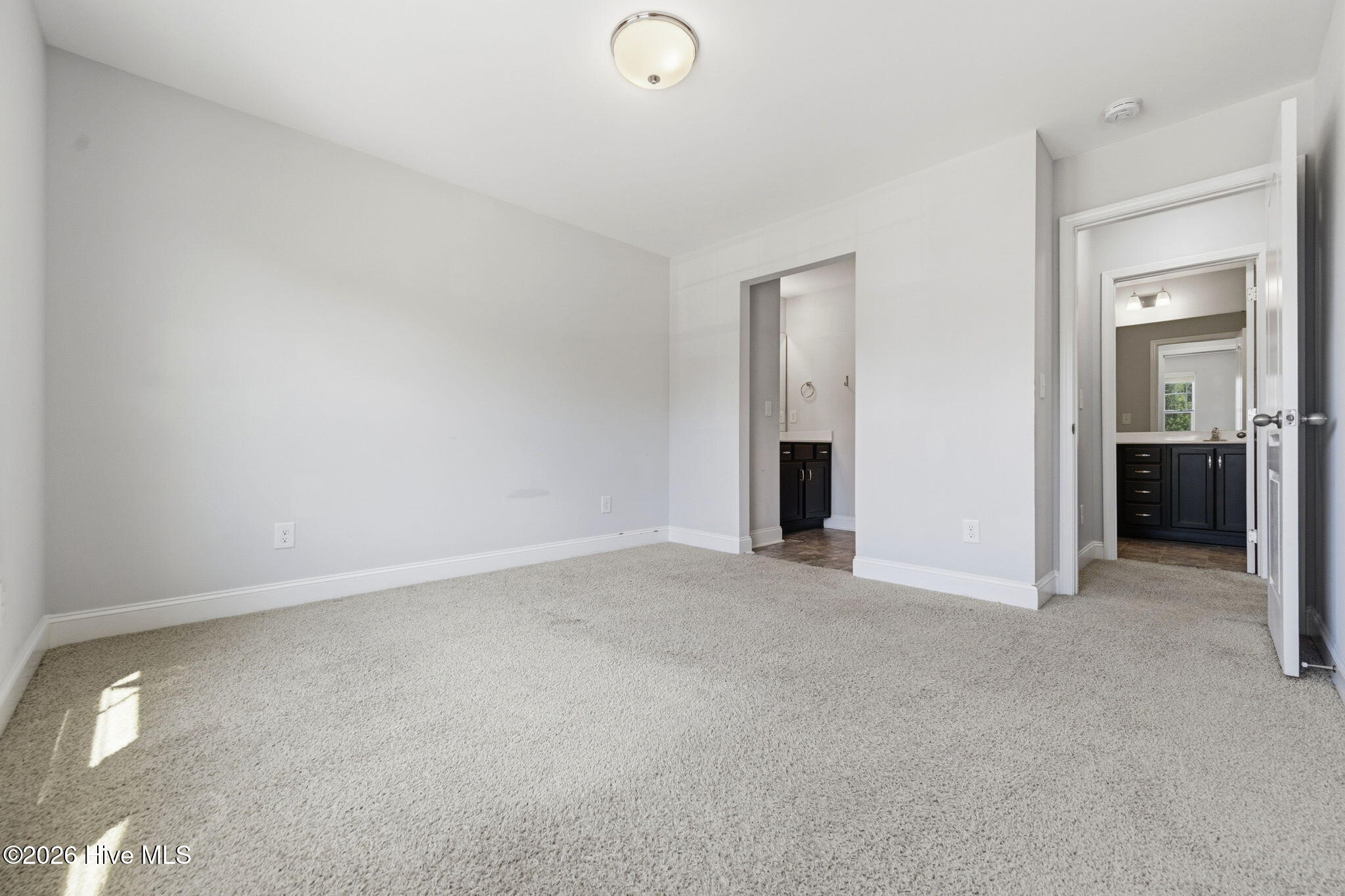 903 Courthouse Crossing