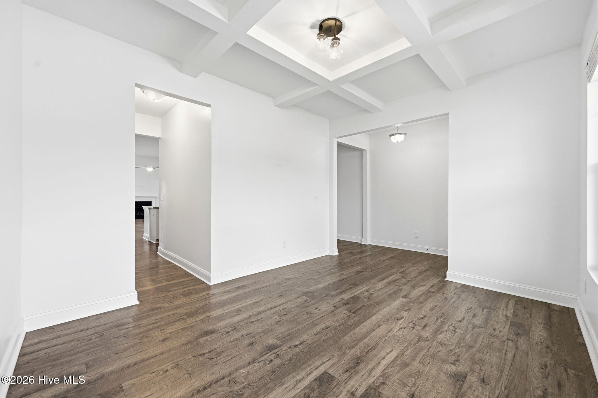 903 Courthouse Crossing