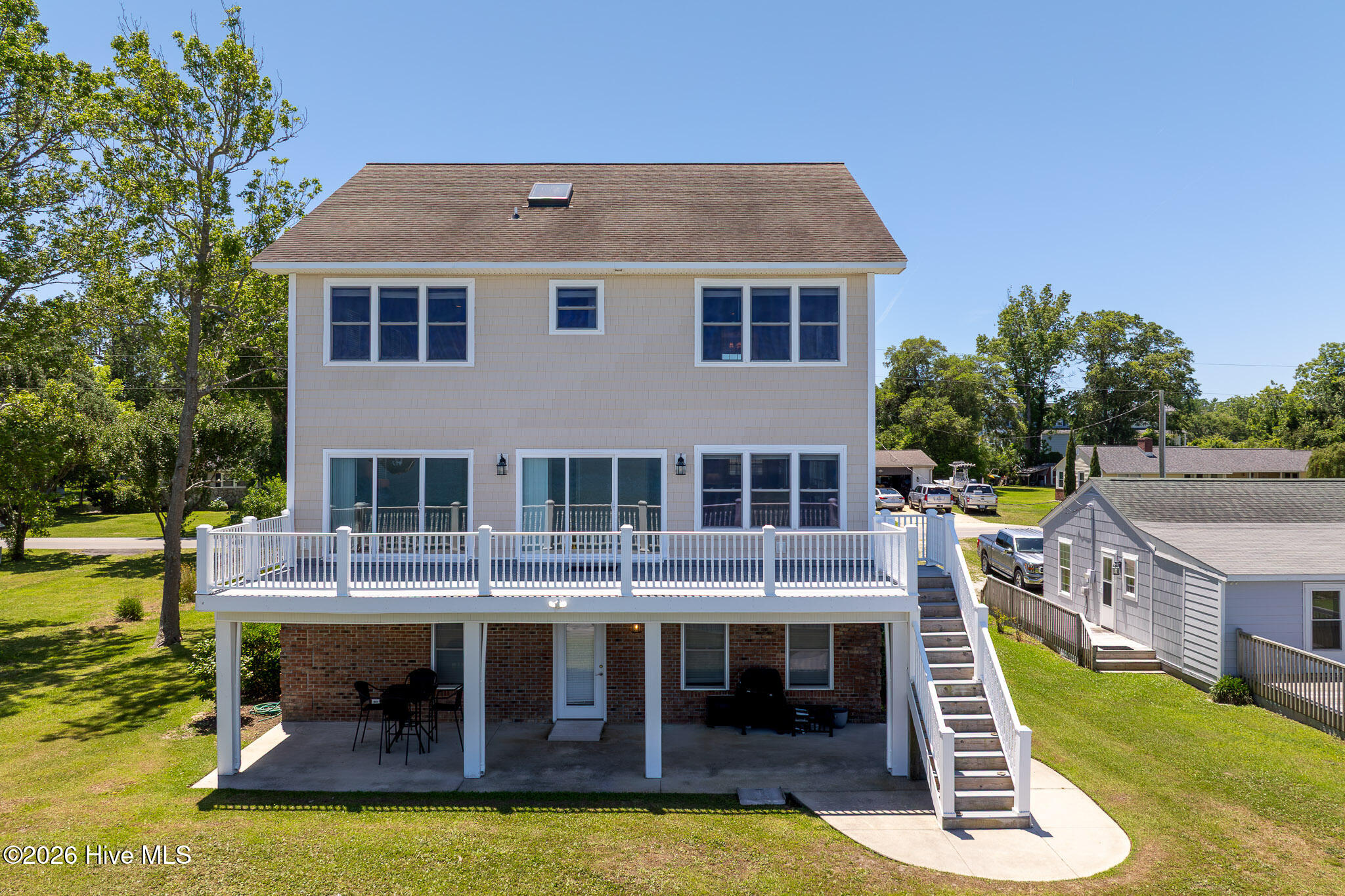 203 Riverside Drive