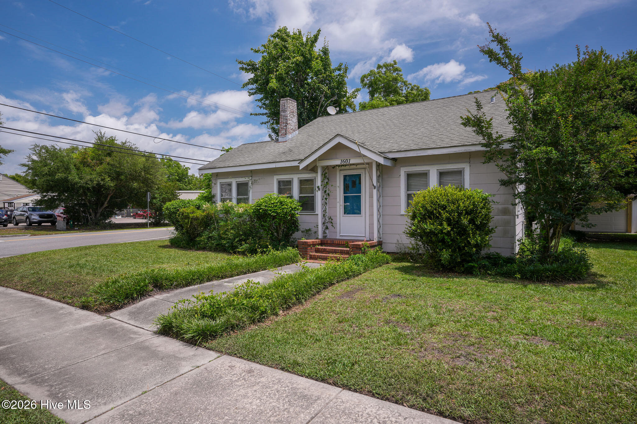 1601 S 41st Street