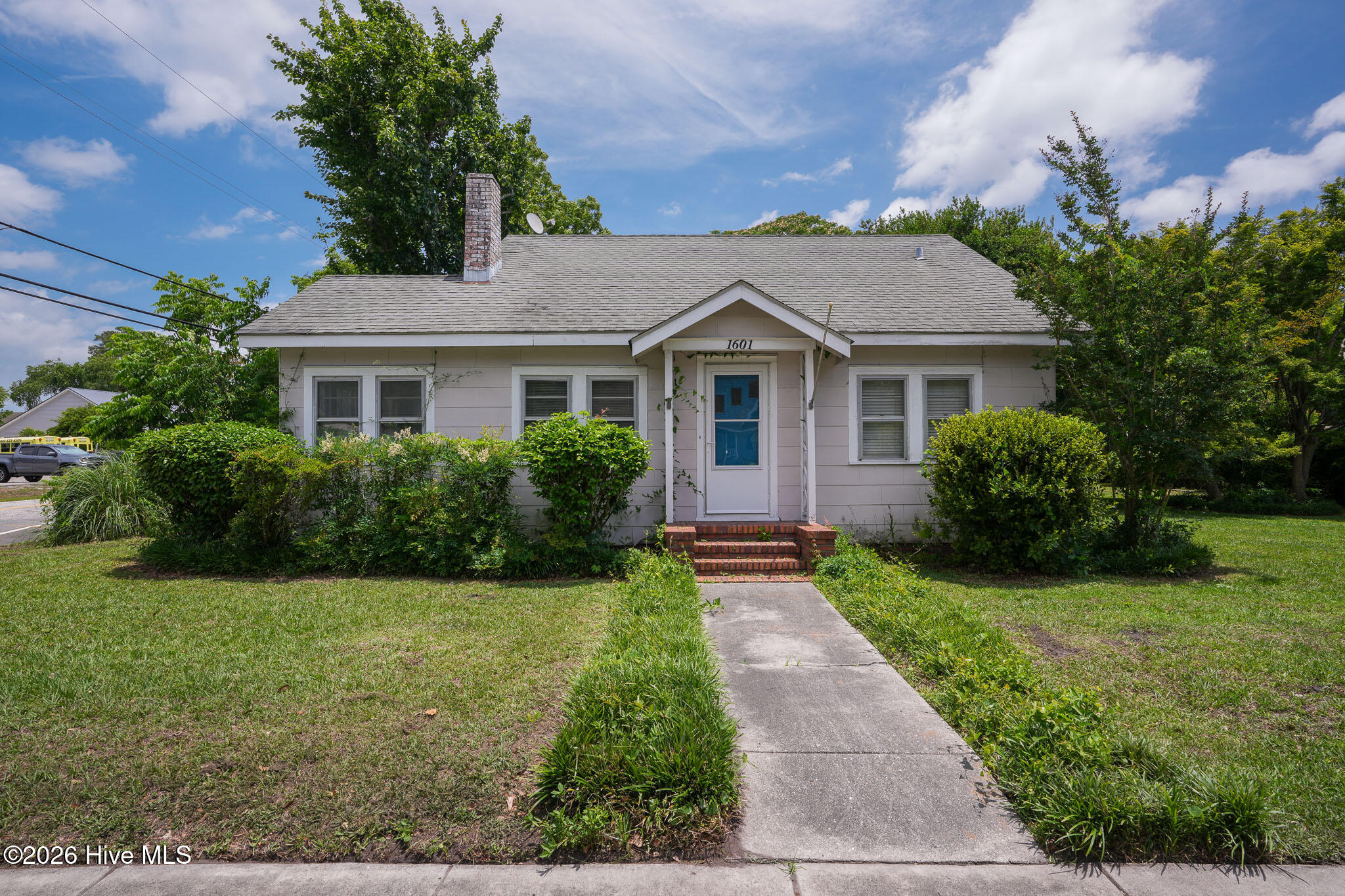 1601 S 41st Street