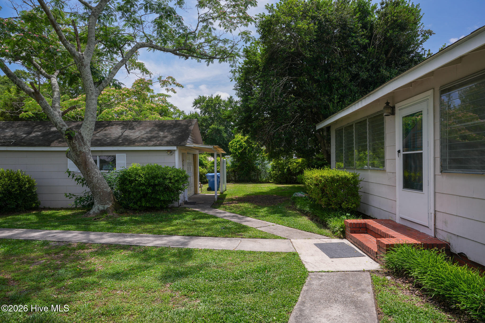 1601 S 41st Street