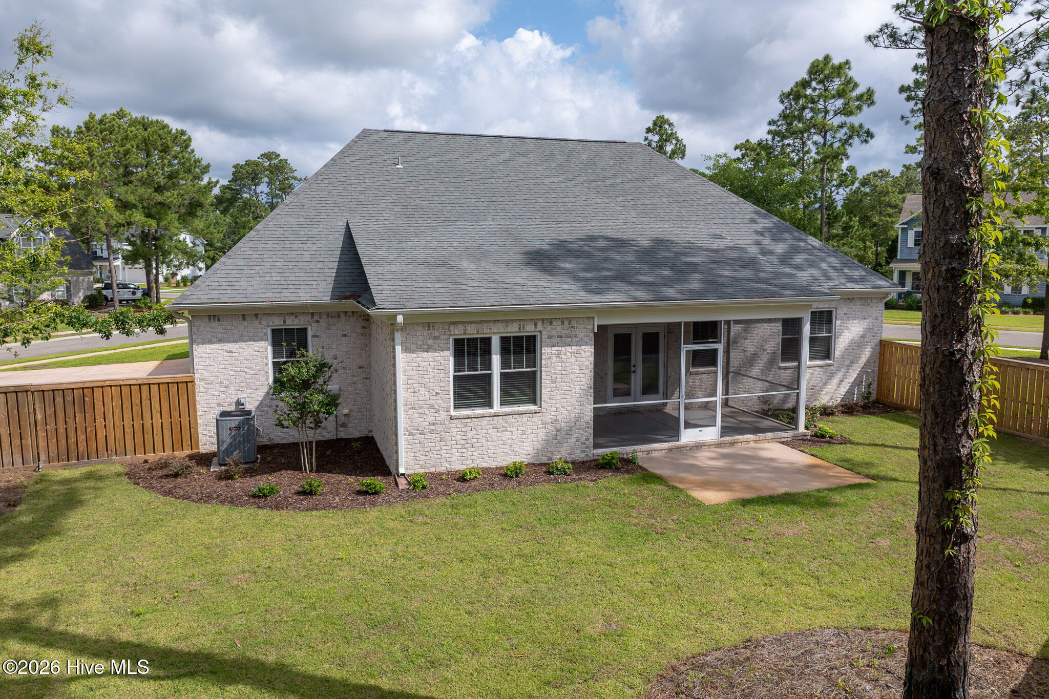 23 Stonegate Circle