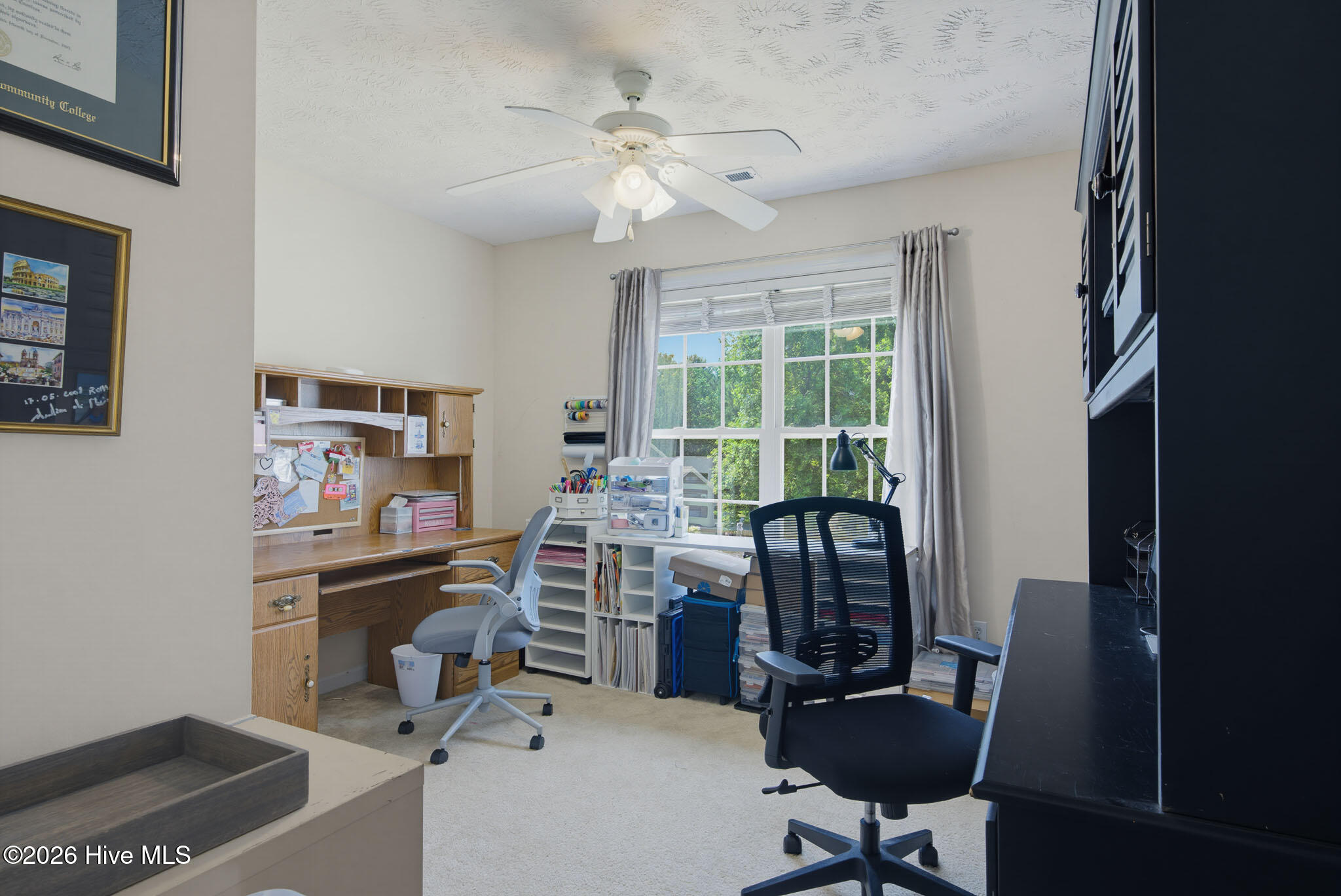 303 E Regent Court