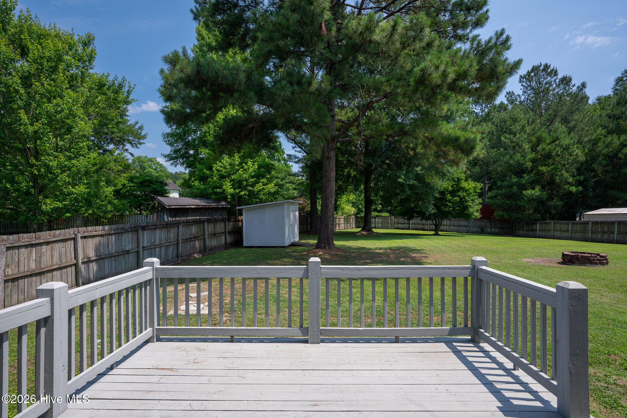 303 E Regent Court