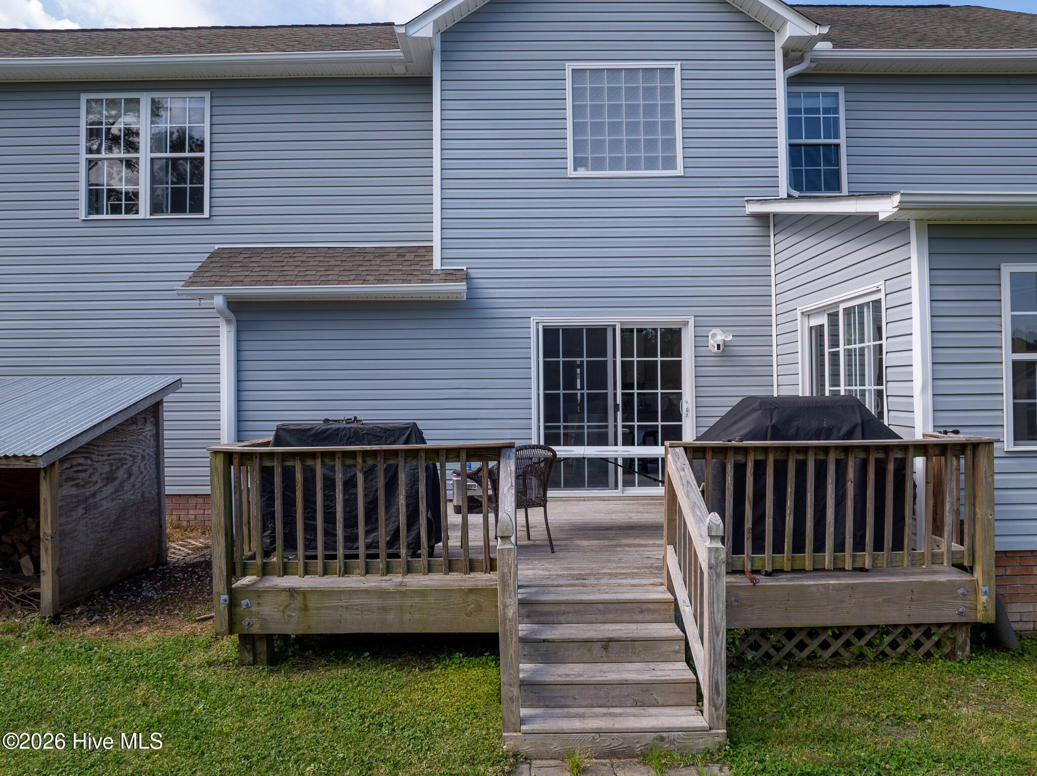 203 Honey Court E