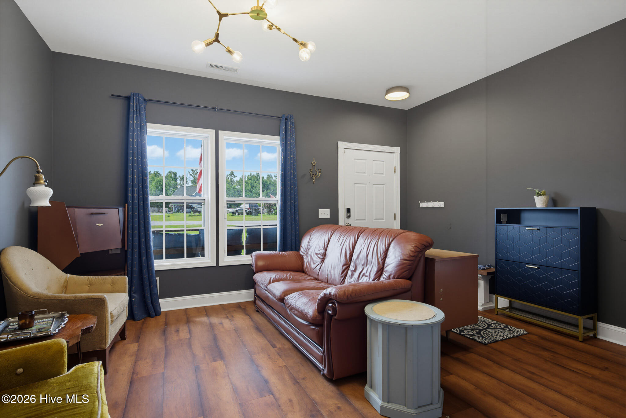 108 Willard Way