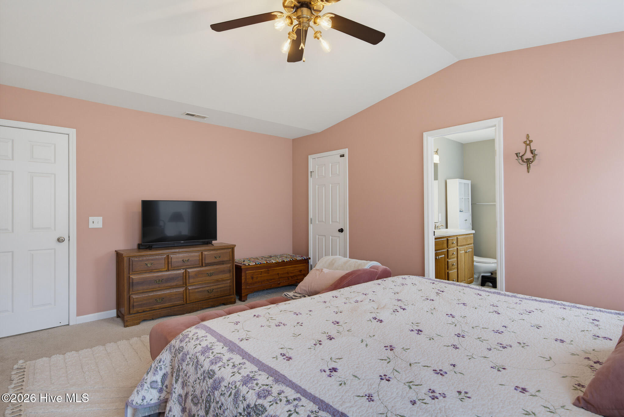 108 Willard Way