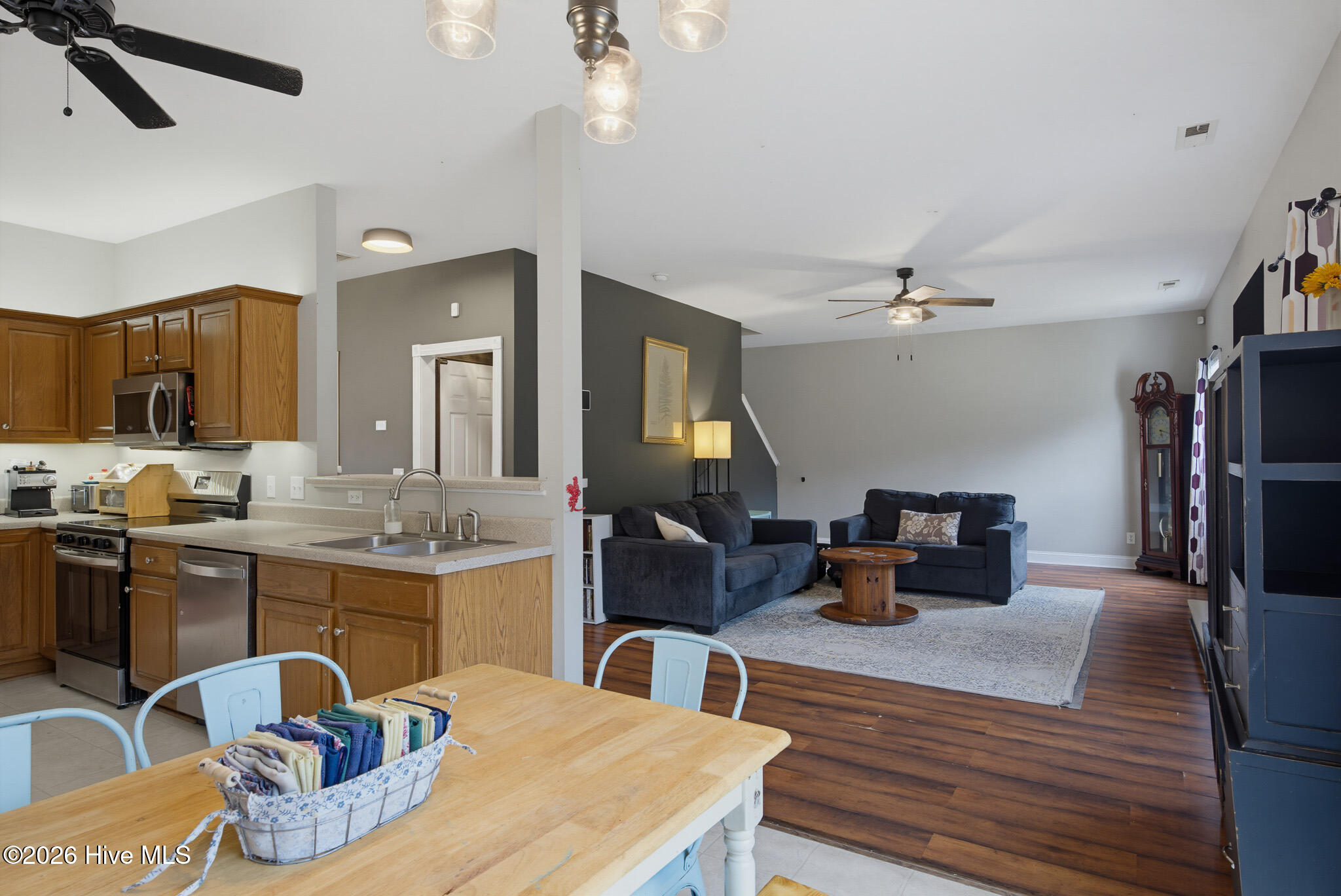 108 Willard Way