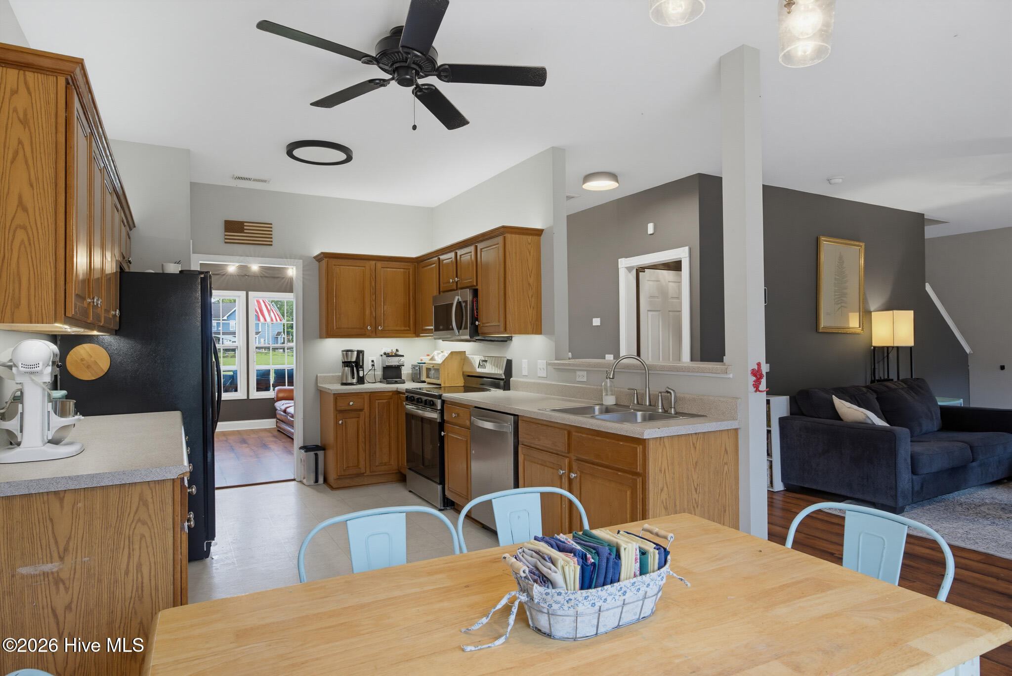 108 Willard Way