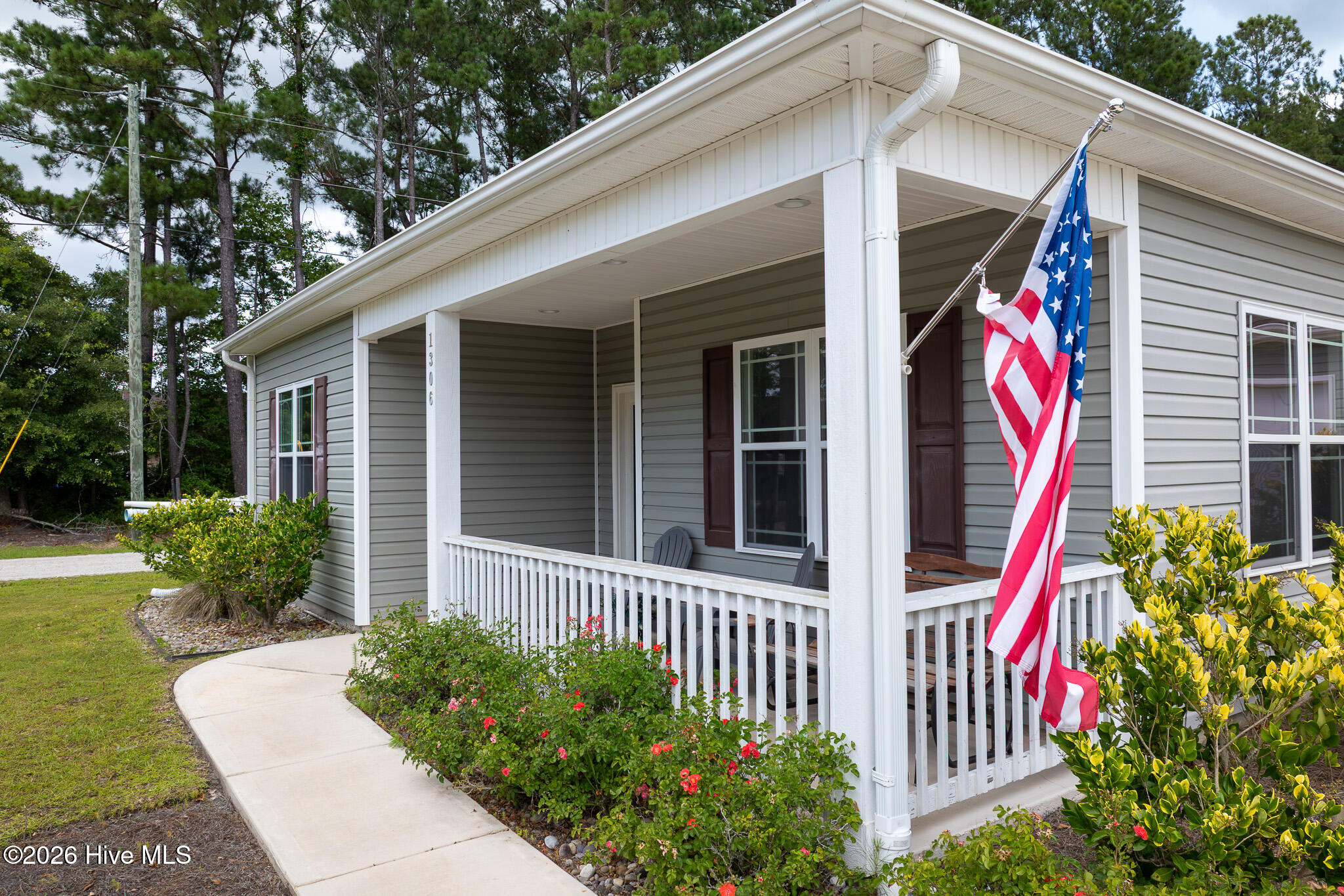 1306 Old Folkstone Road