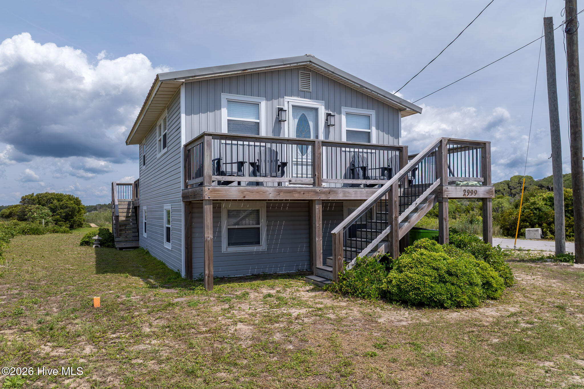 2999 Island Drive