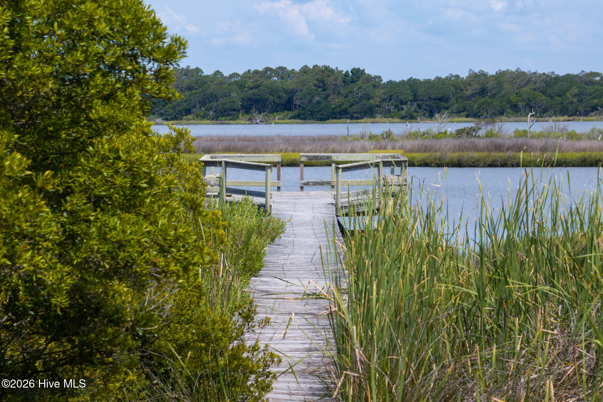 2999 Island Drive