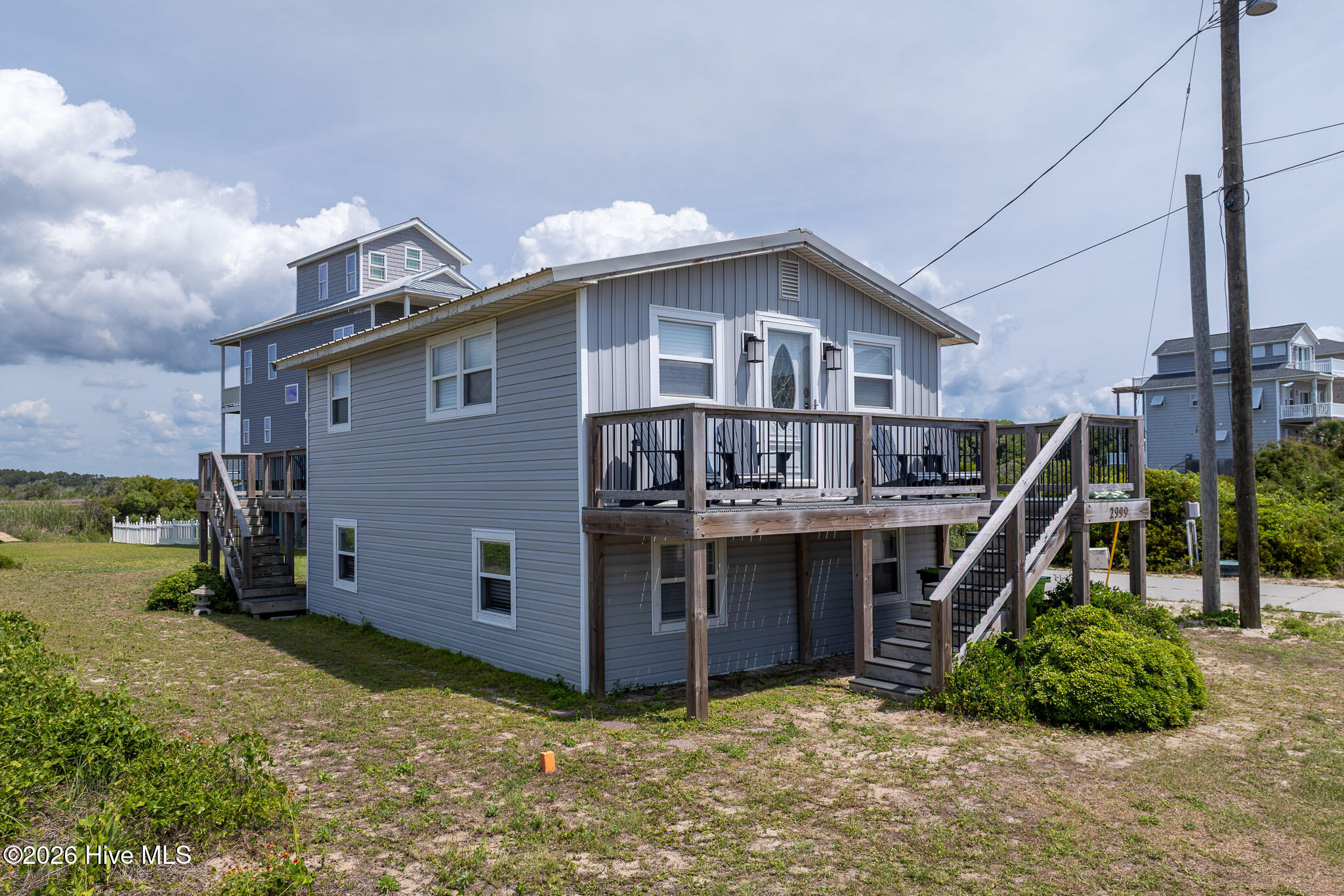 2999 Island Drive