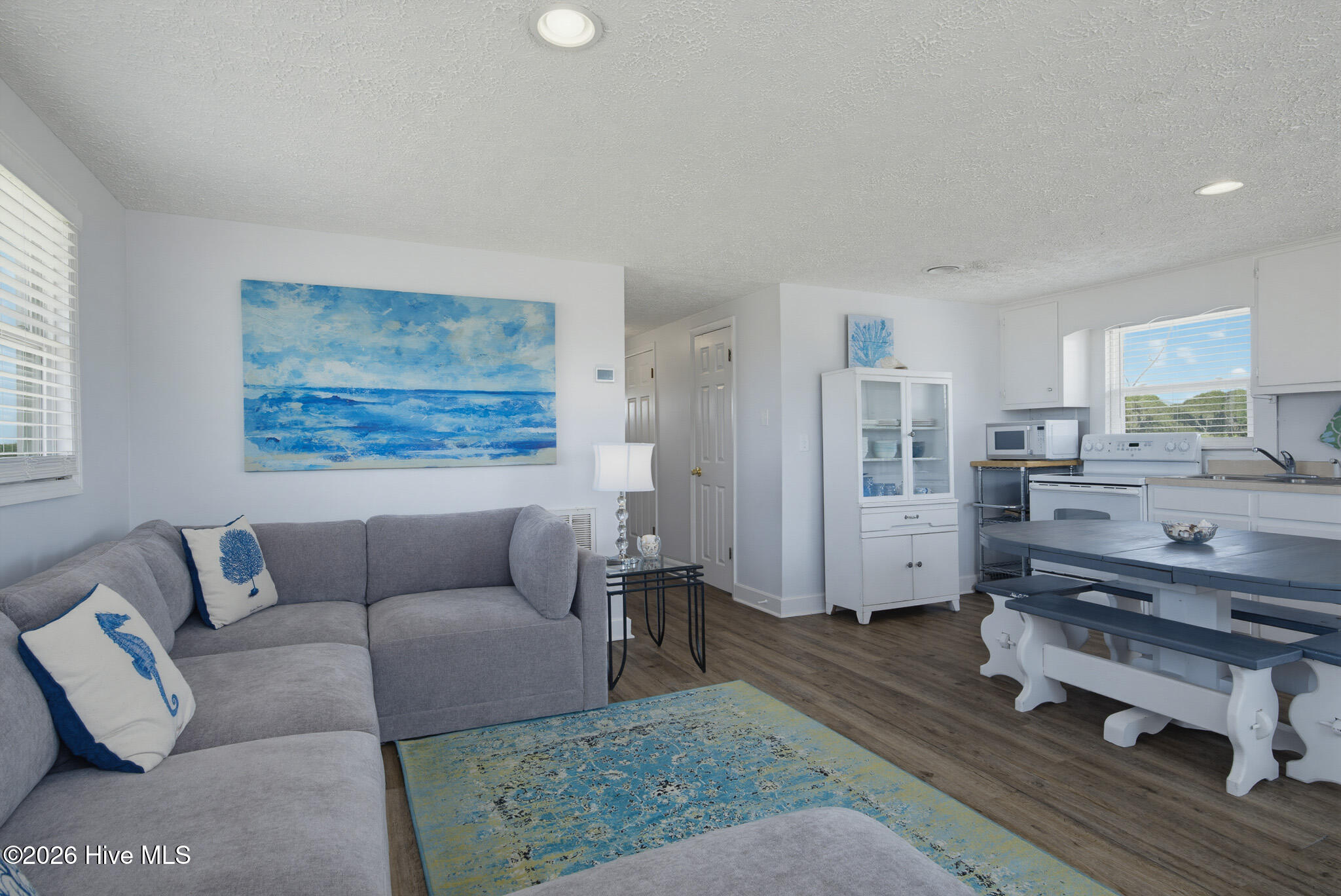 2999 Island Drive