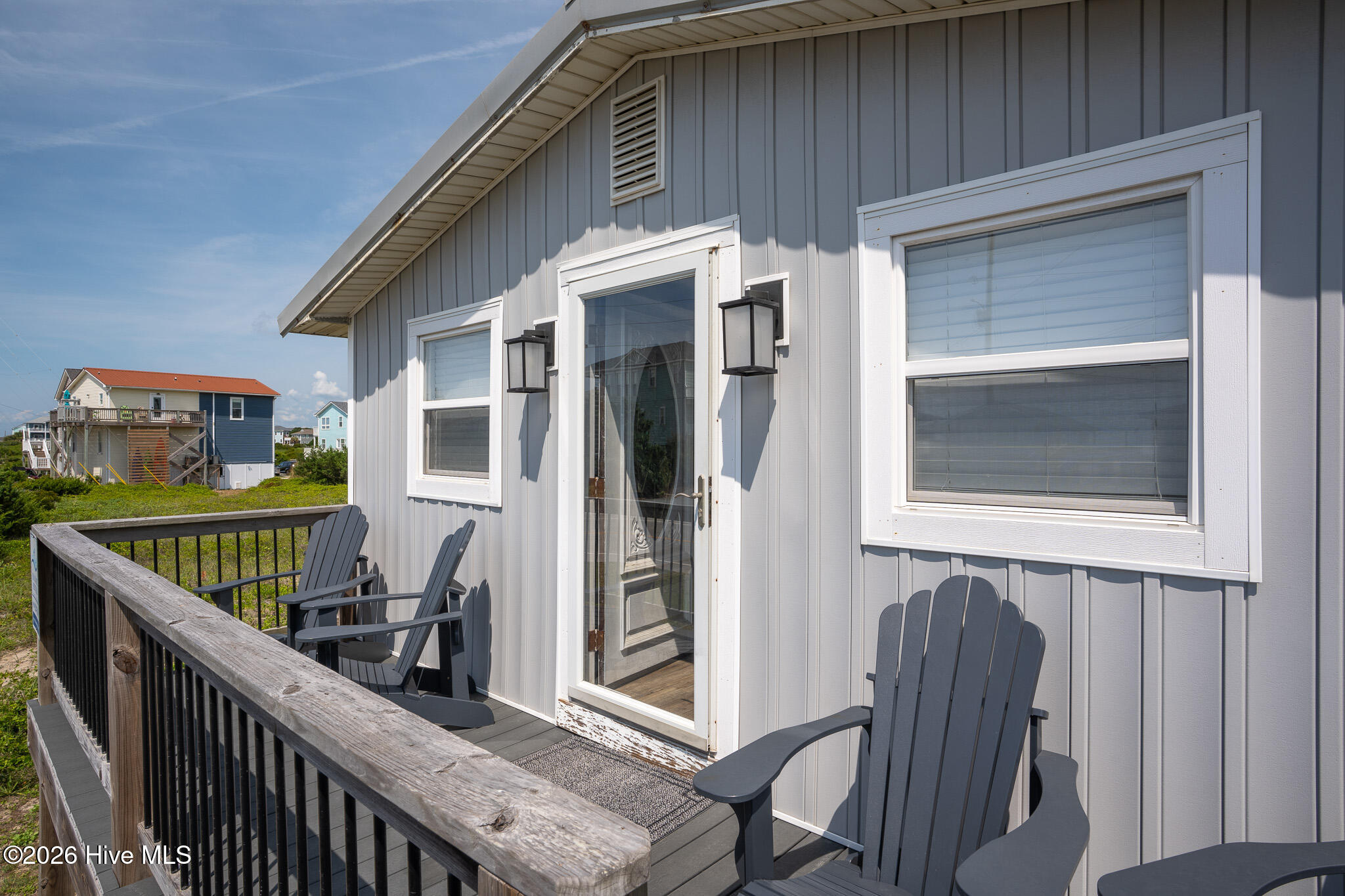 2999 Island Drive