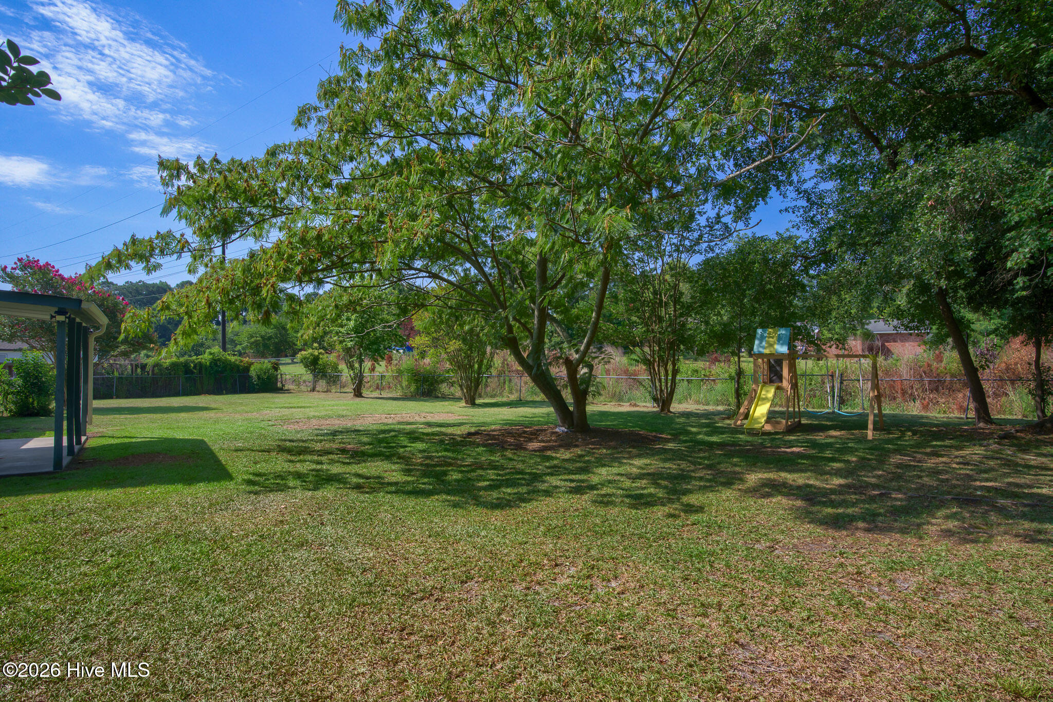 305 W Willowood Lane