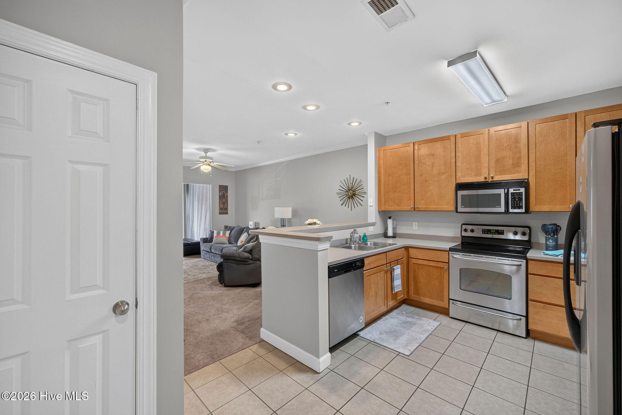 2801 Bloomfield Lane Unit 201