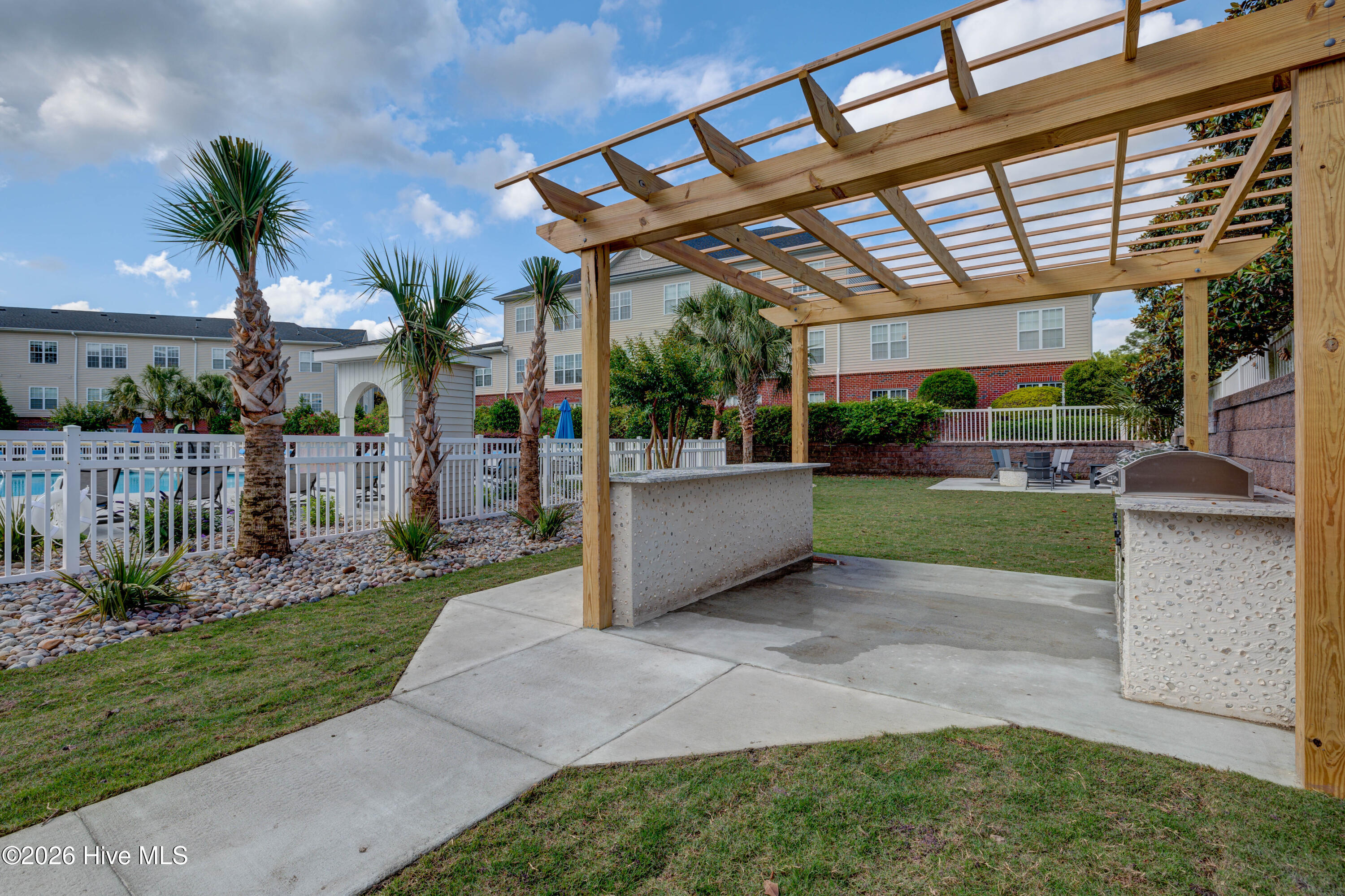 2801 Bloomfield Lane Unit 201