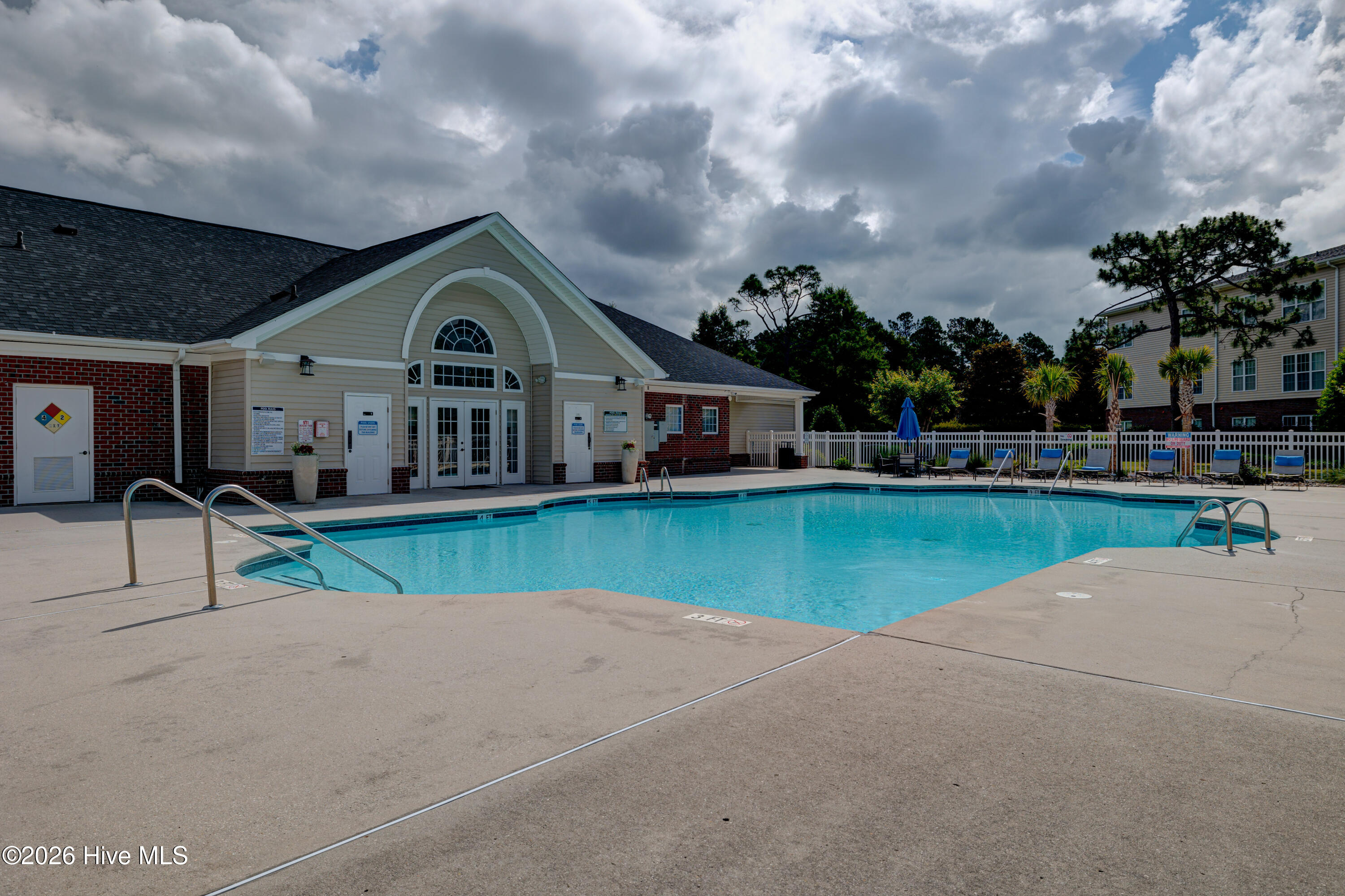 2801 Bloomfield Lane Unit 201