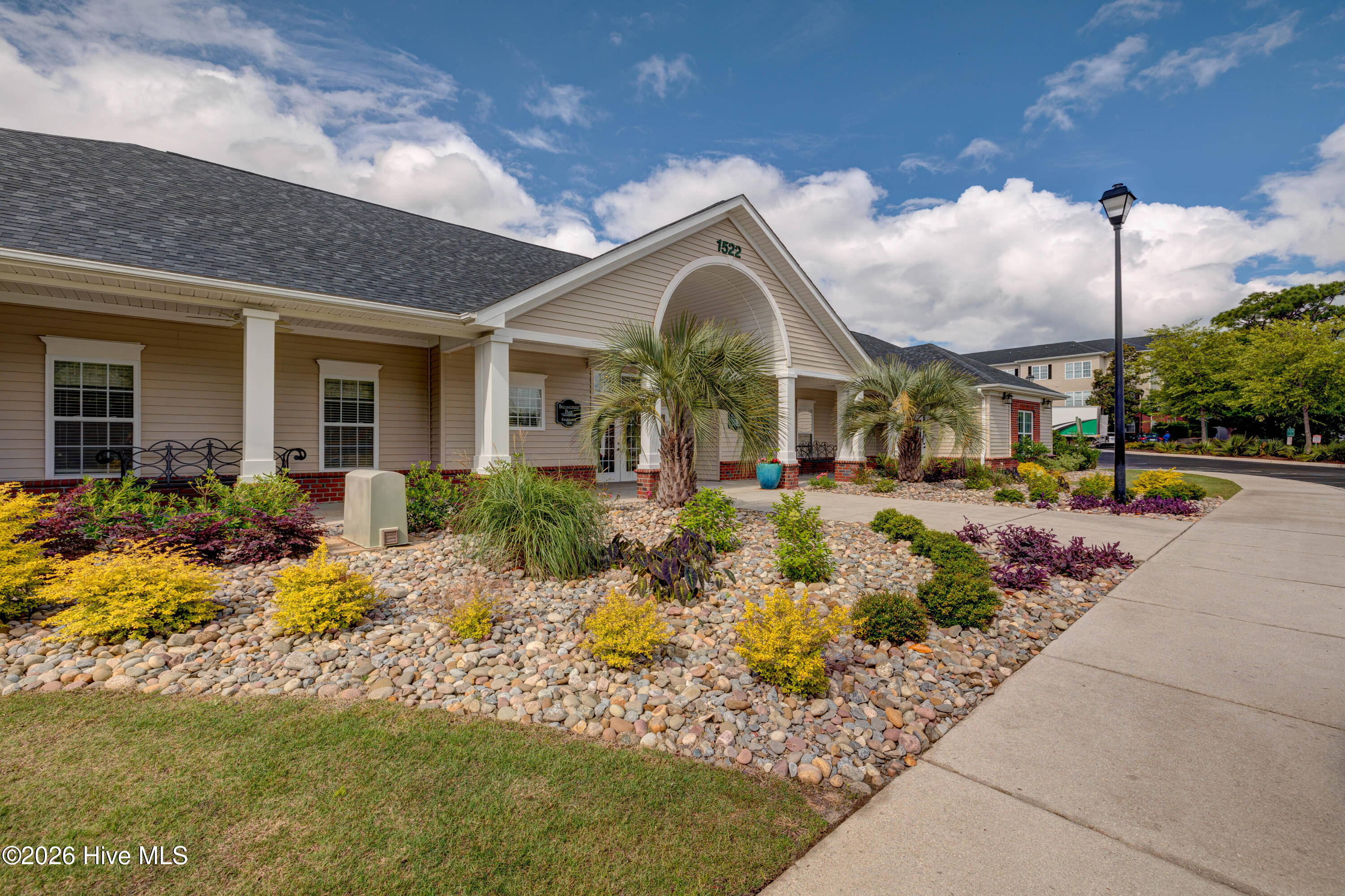 2801 Bloomfield Lane Unit 201