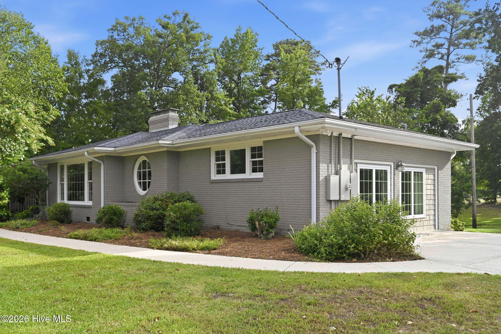 406 Country Club Drive