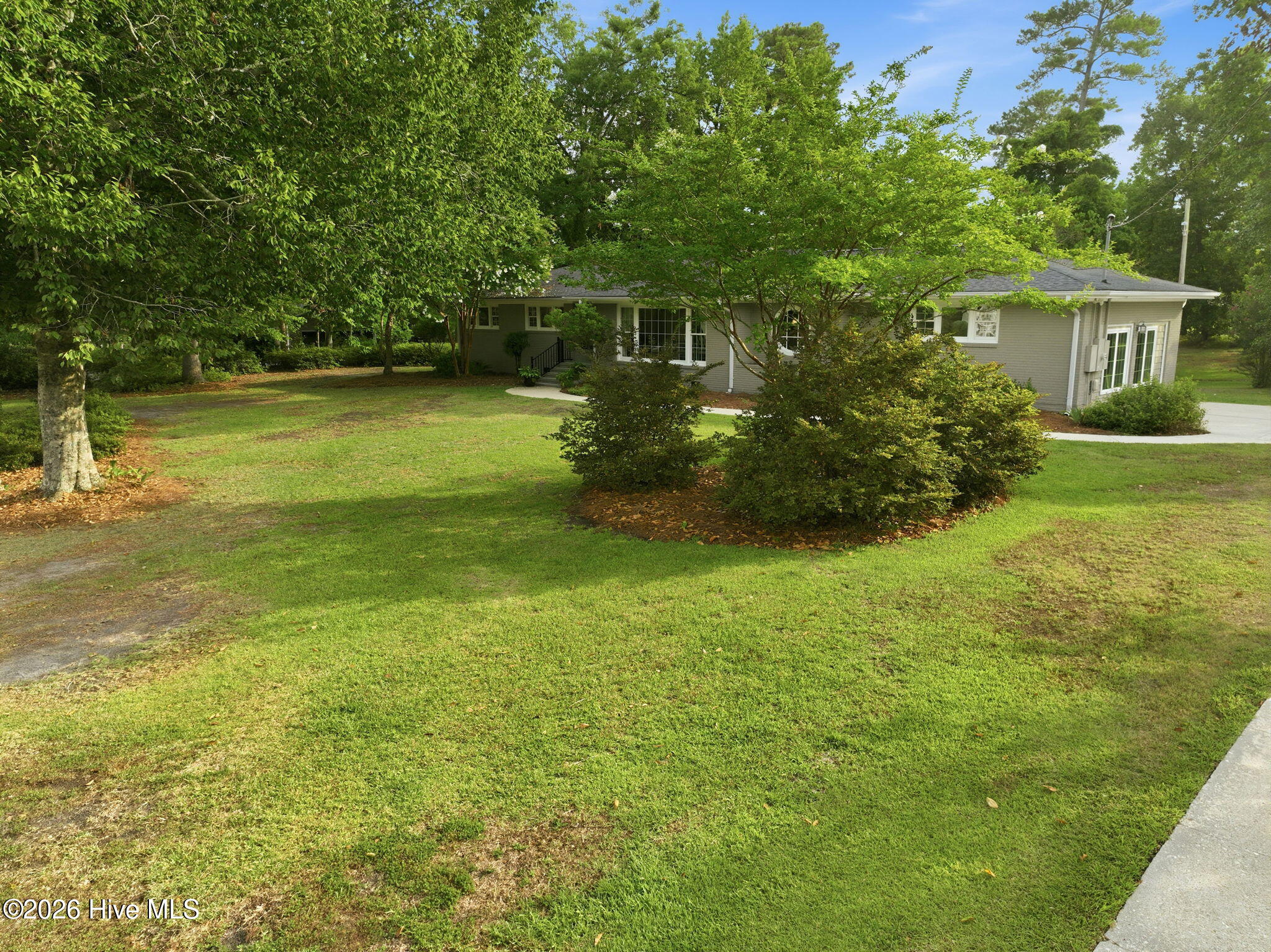 406 Country Club Drive