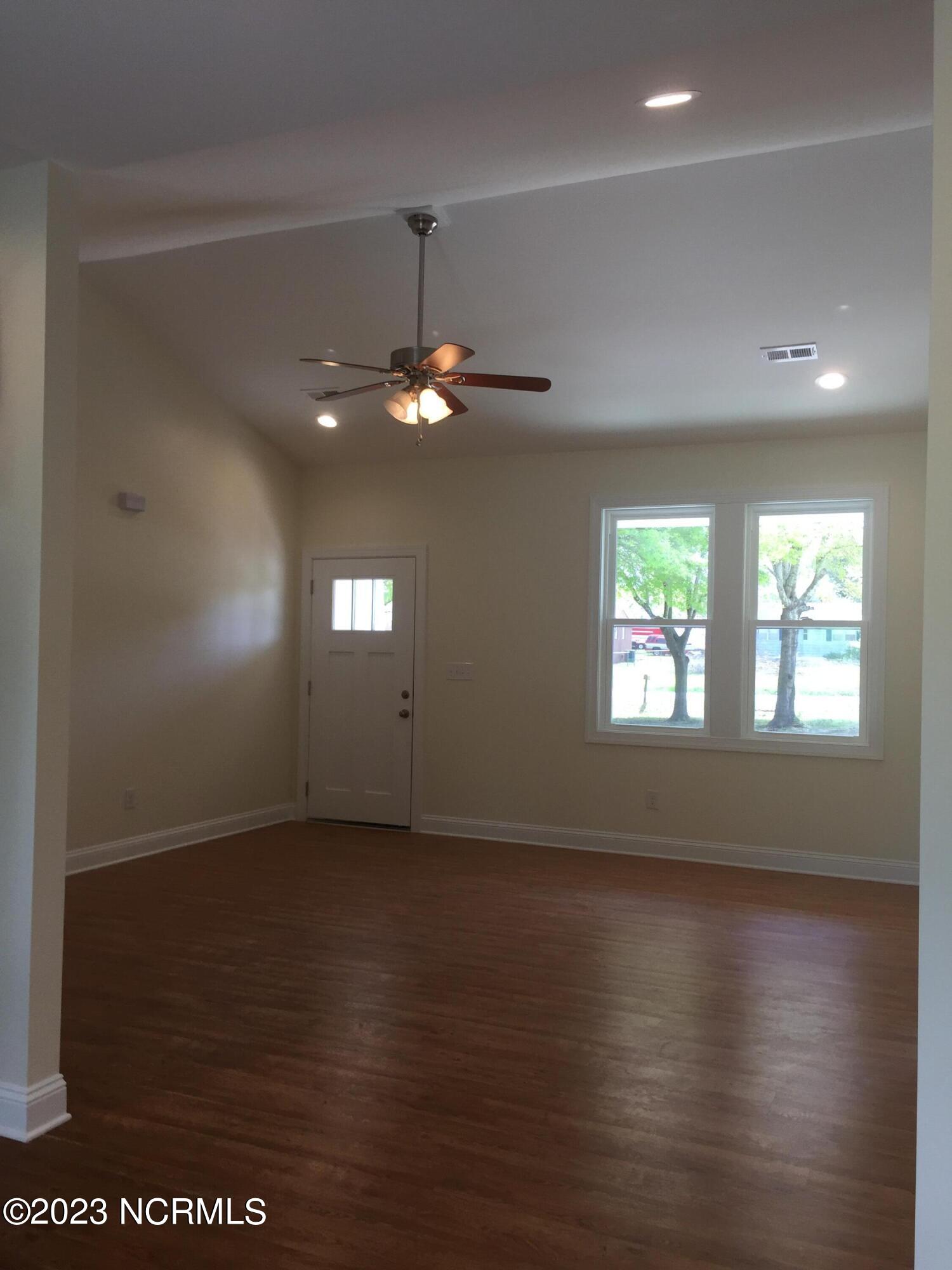 511 Peru Road
