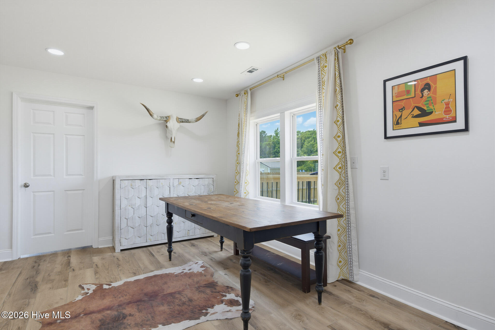 1211 Old Folkstone Road