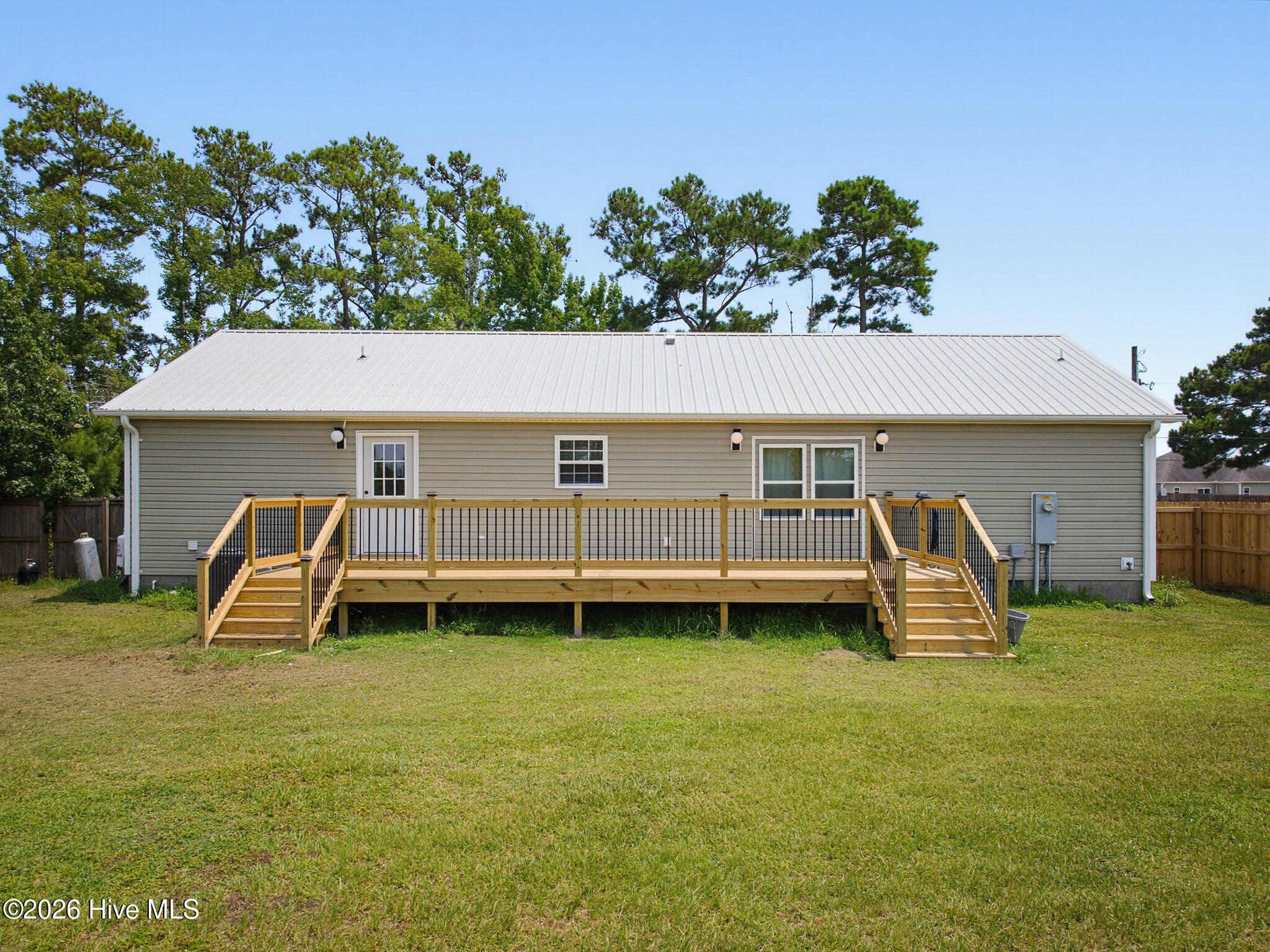 1211 Old Folkstone Road