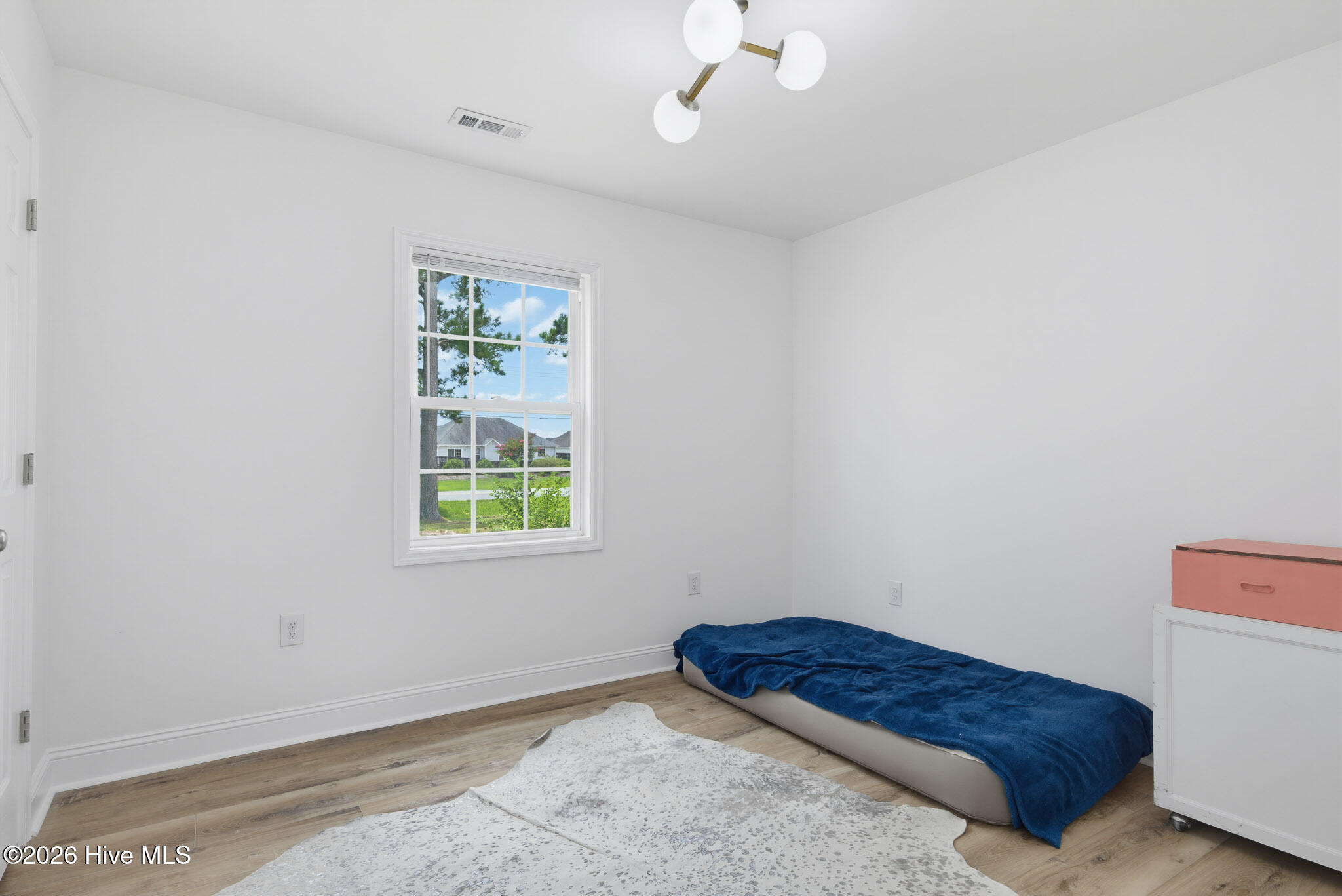 1211 Old Folkstone Road
