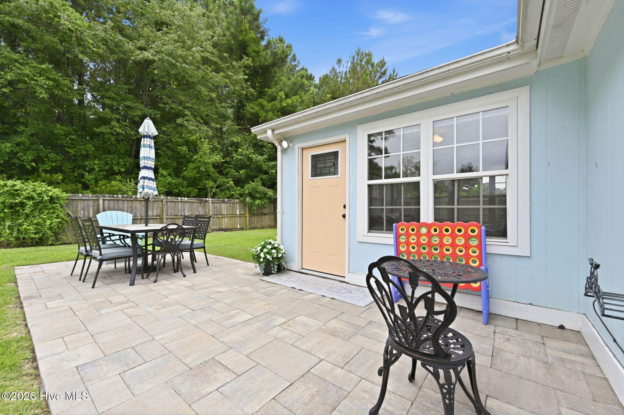 121 Daphne Drive