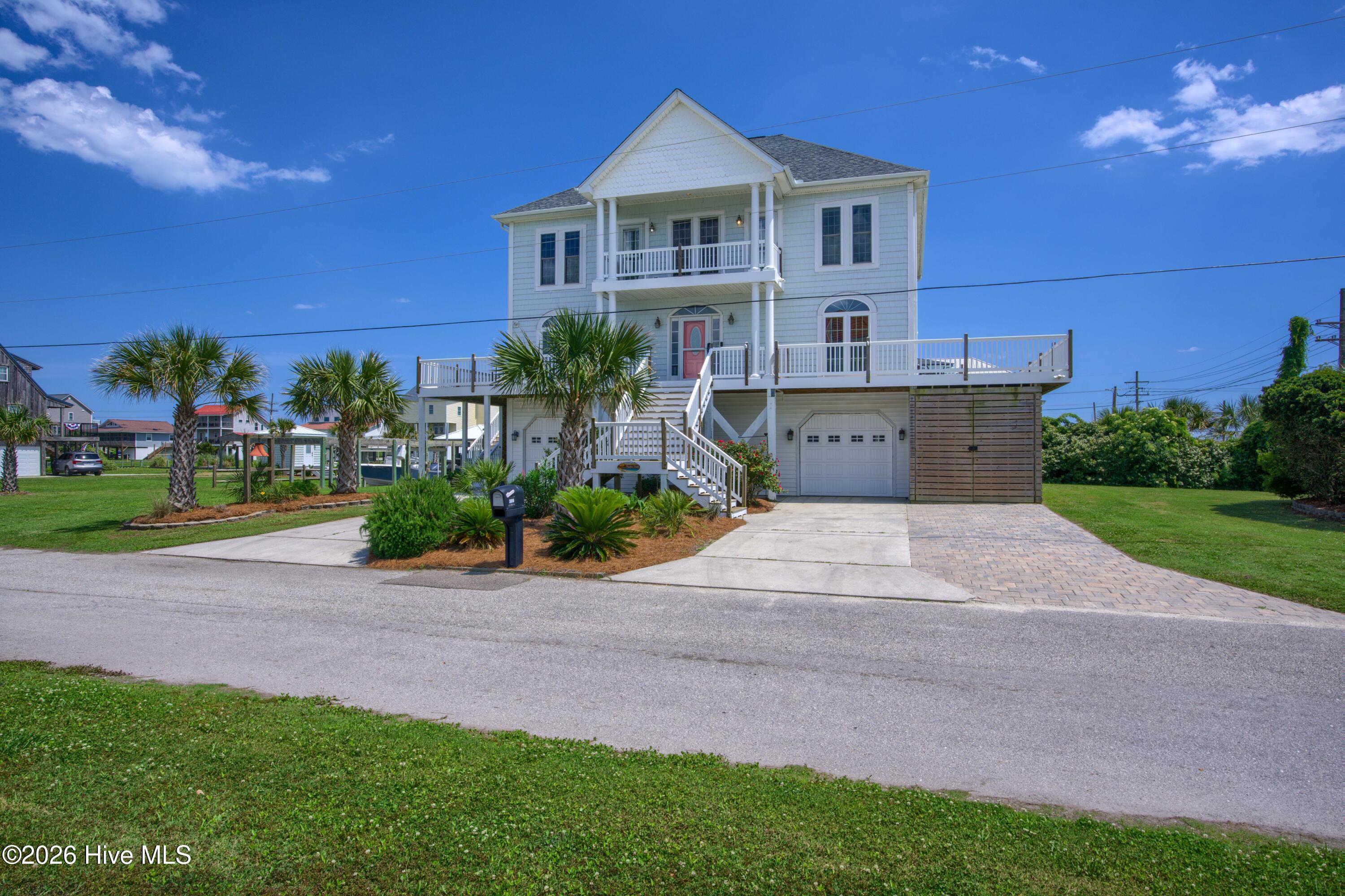 306 Marina Way