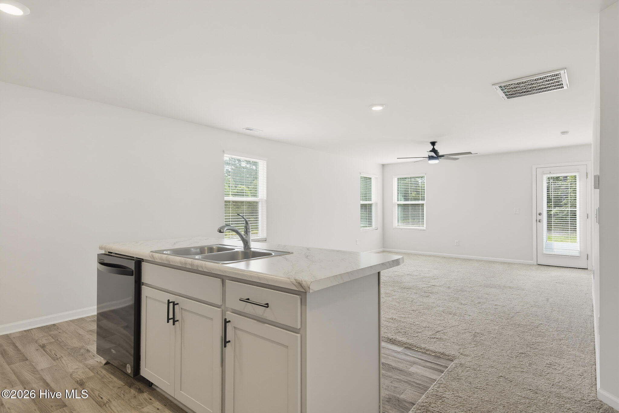 414 Hope Lane