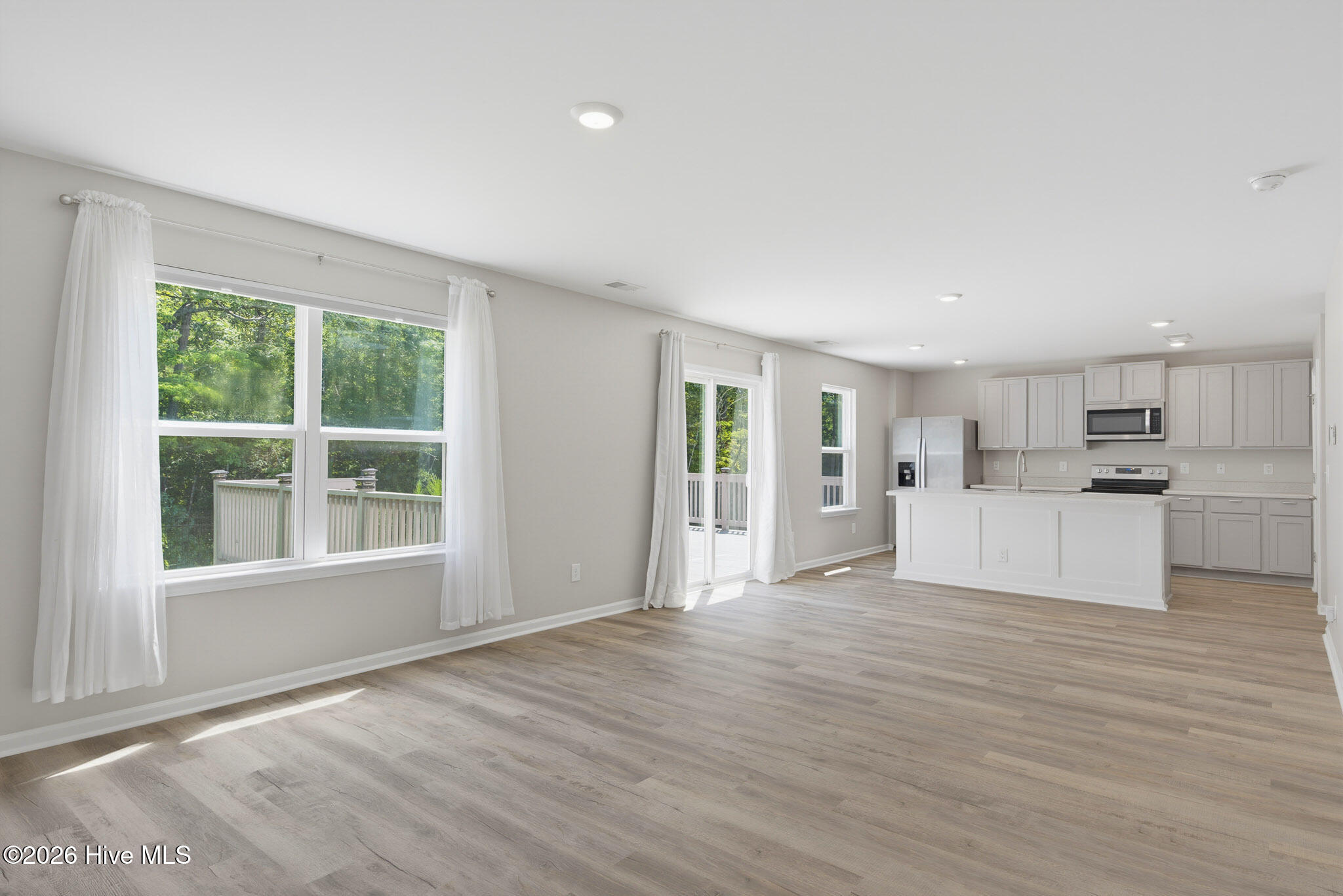 411 High Ridge Court