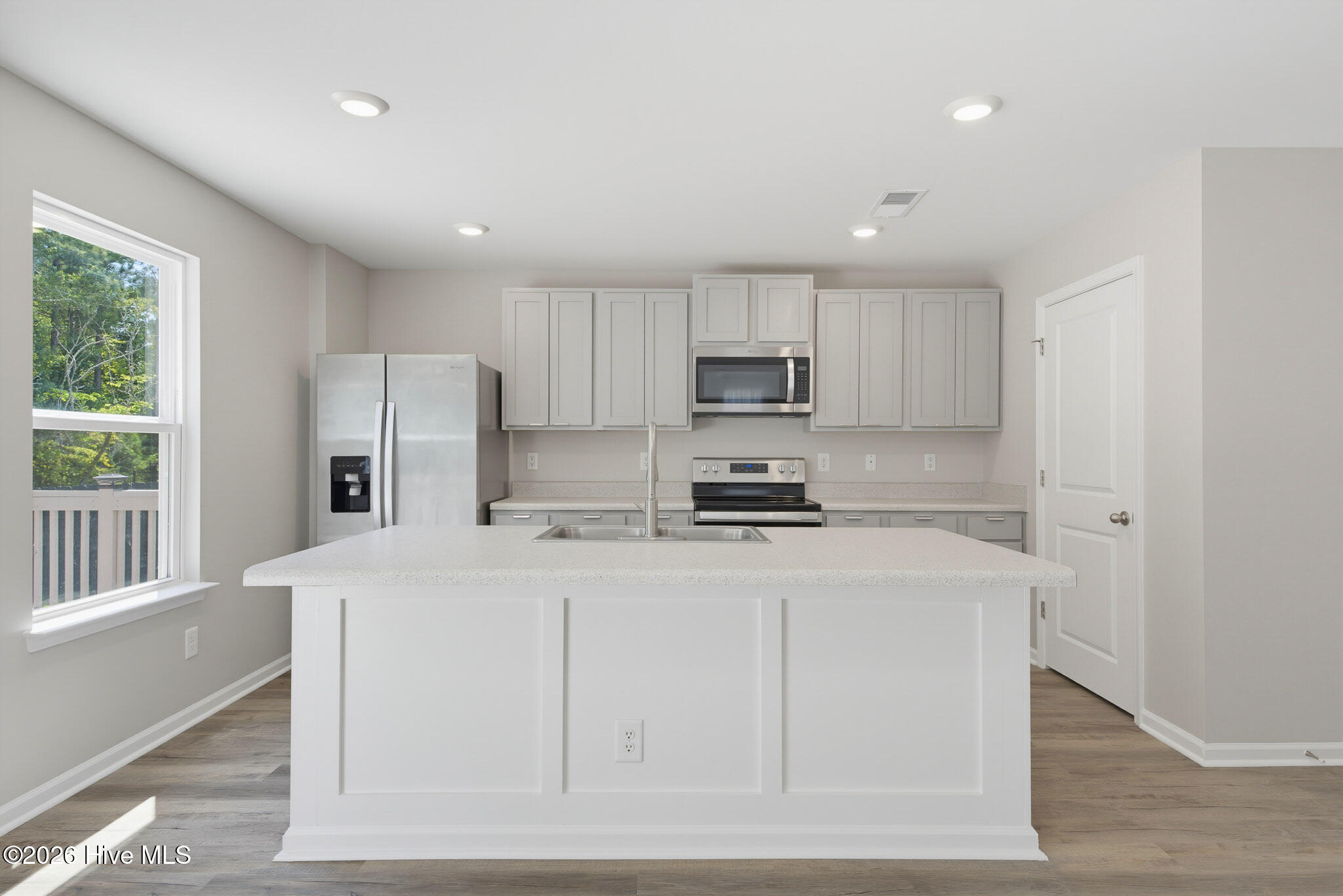 411 High Ridge Court